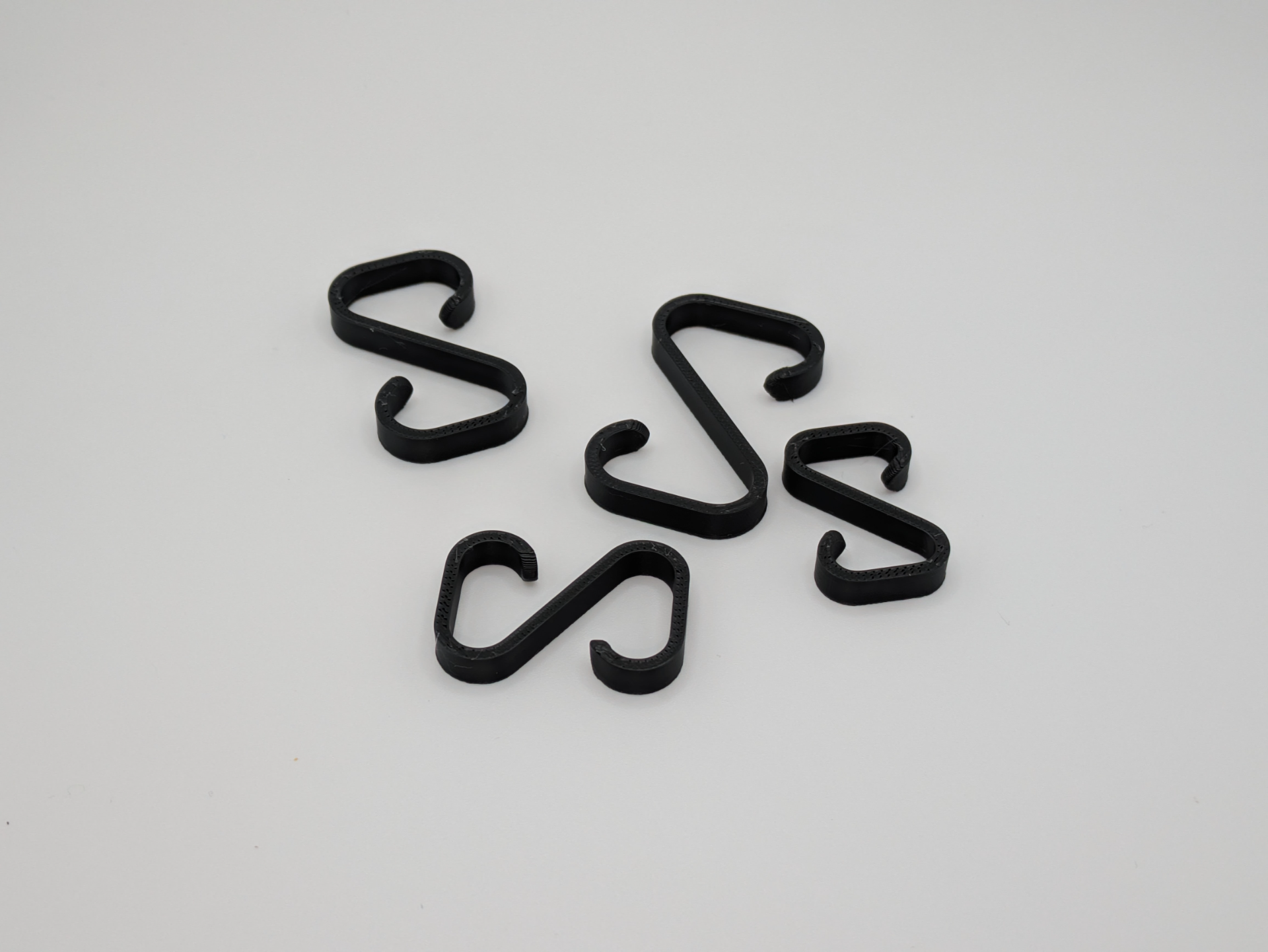 simple cable clip/organizer (different sizes)