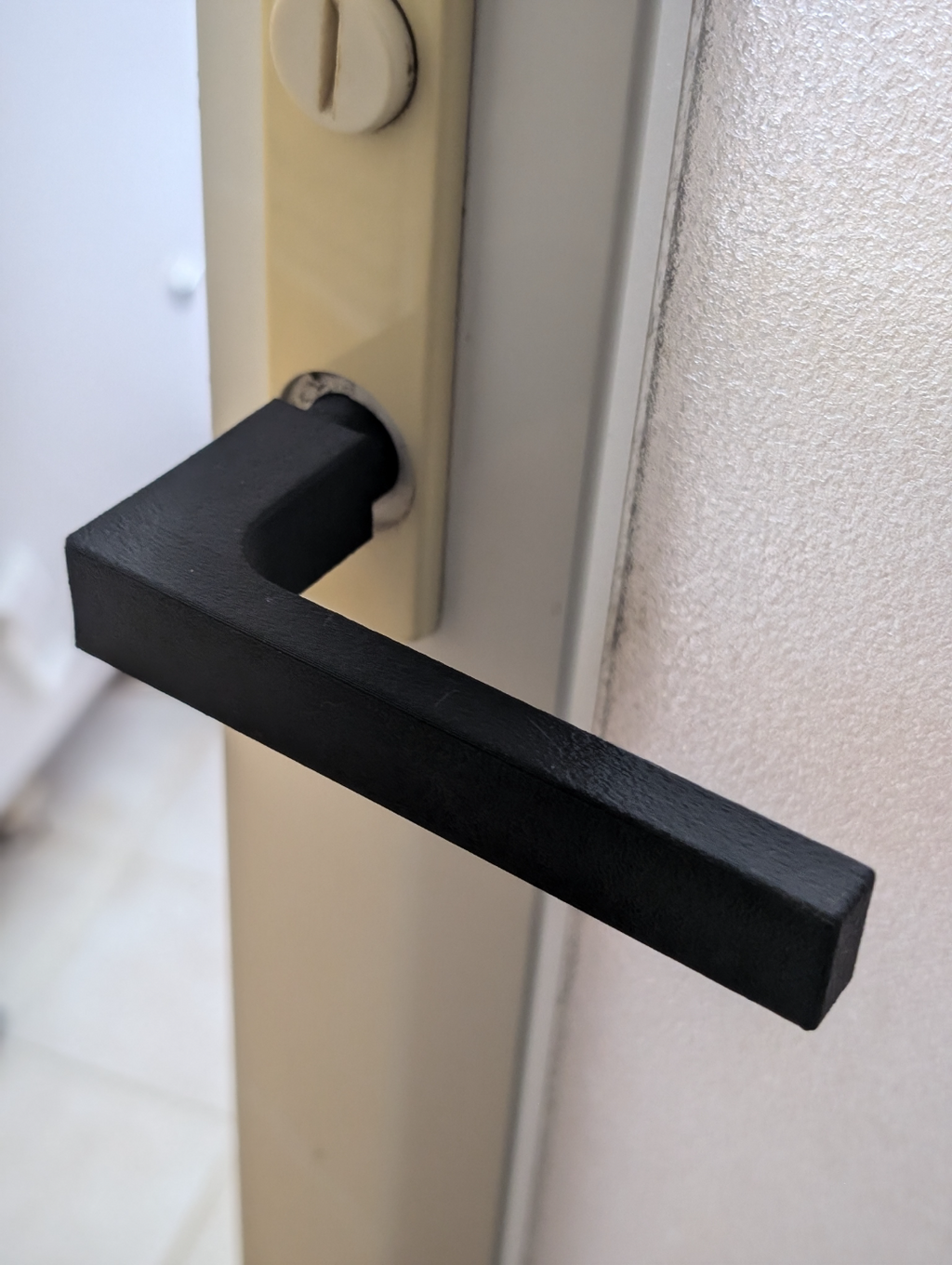 Bathroom Handle Replacement
