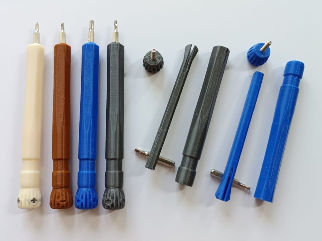 Handle for 4mm screwdriver bits