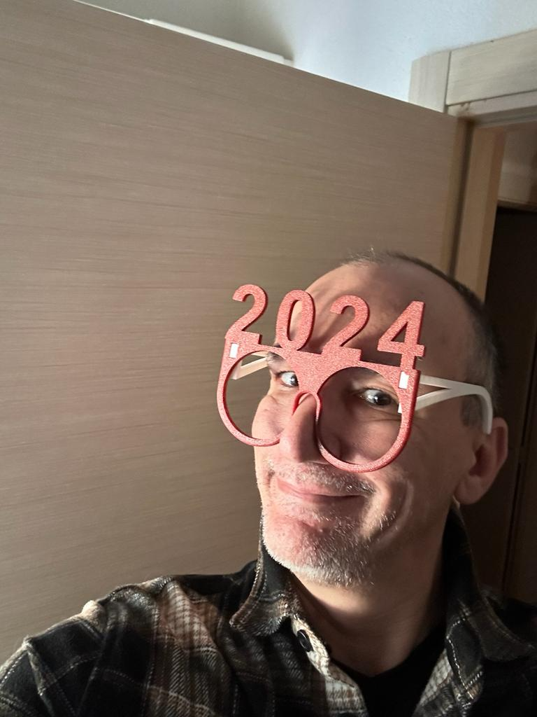 OCCHIALI CAPODANNO 2024