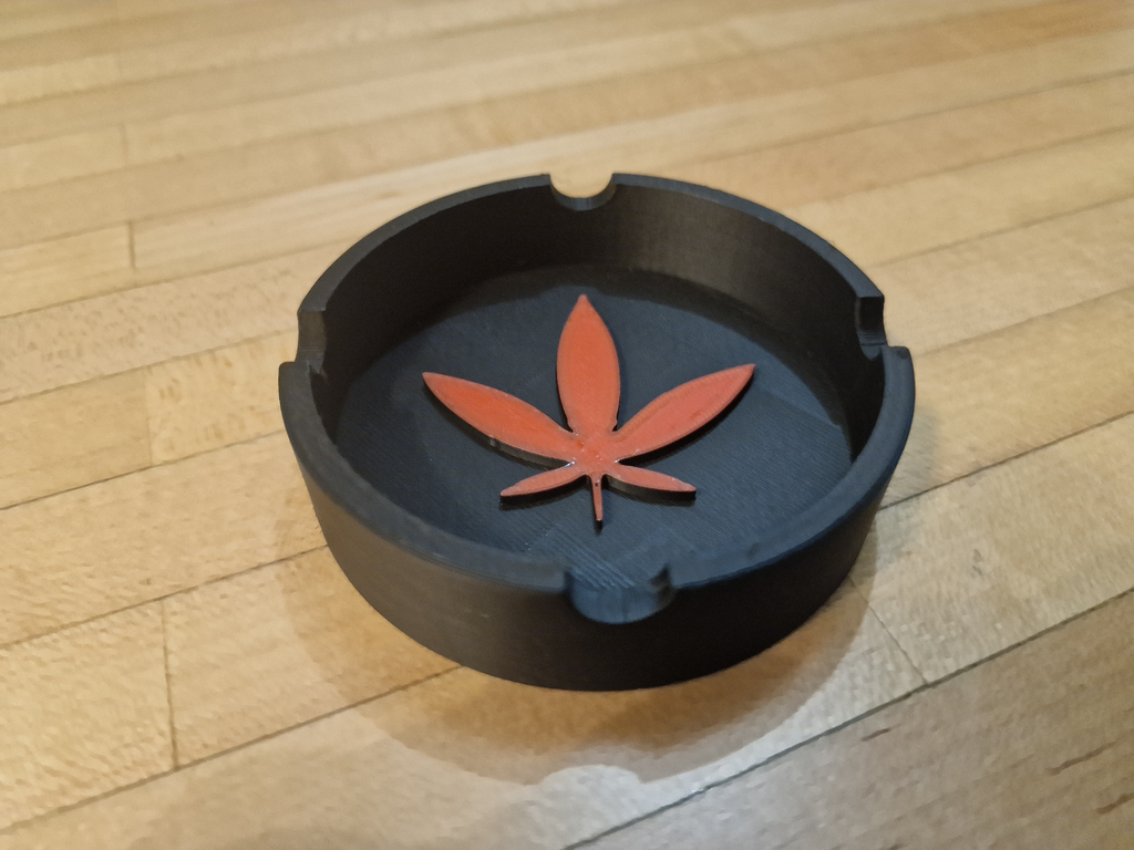 ashtray cannabis