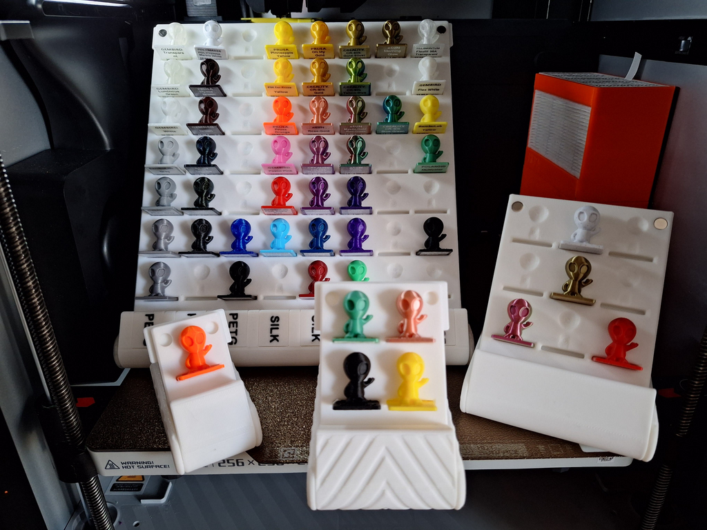 Little Alien: Filament Sample Swatch Box V-Shape