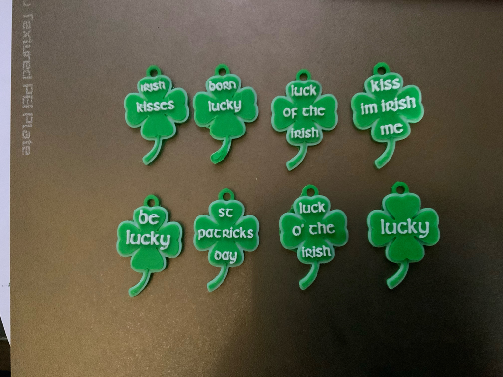 8 assorted st patrick's day keychains / necklace charm pack 2 (free for commercial use)
