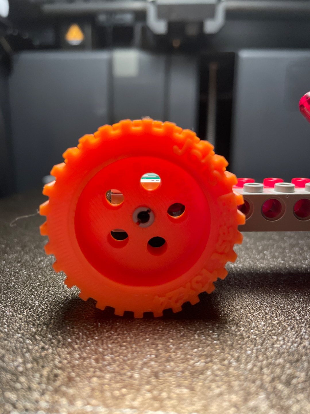 (brick)L e g o Tire and Rim Replacement