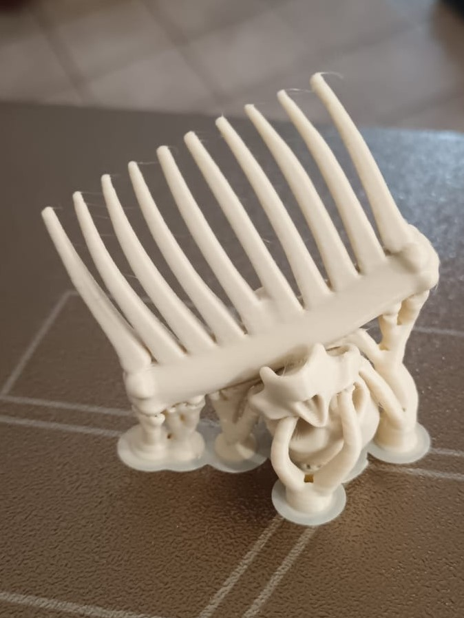Bones hair comb