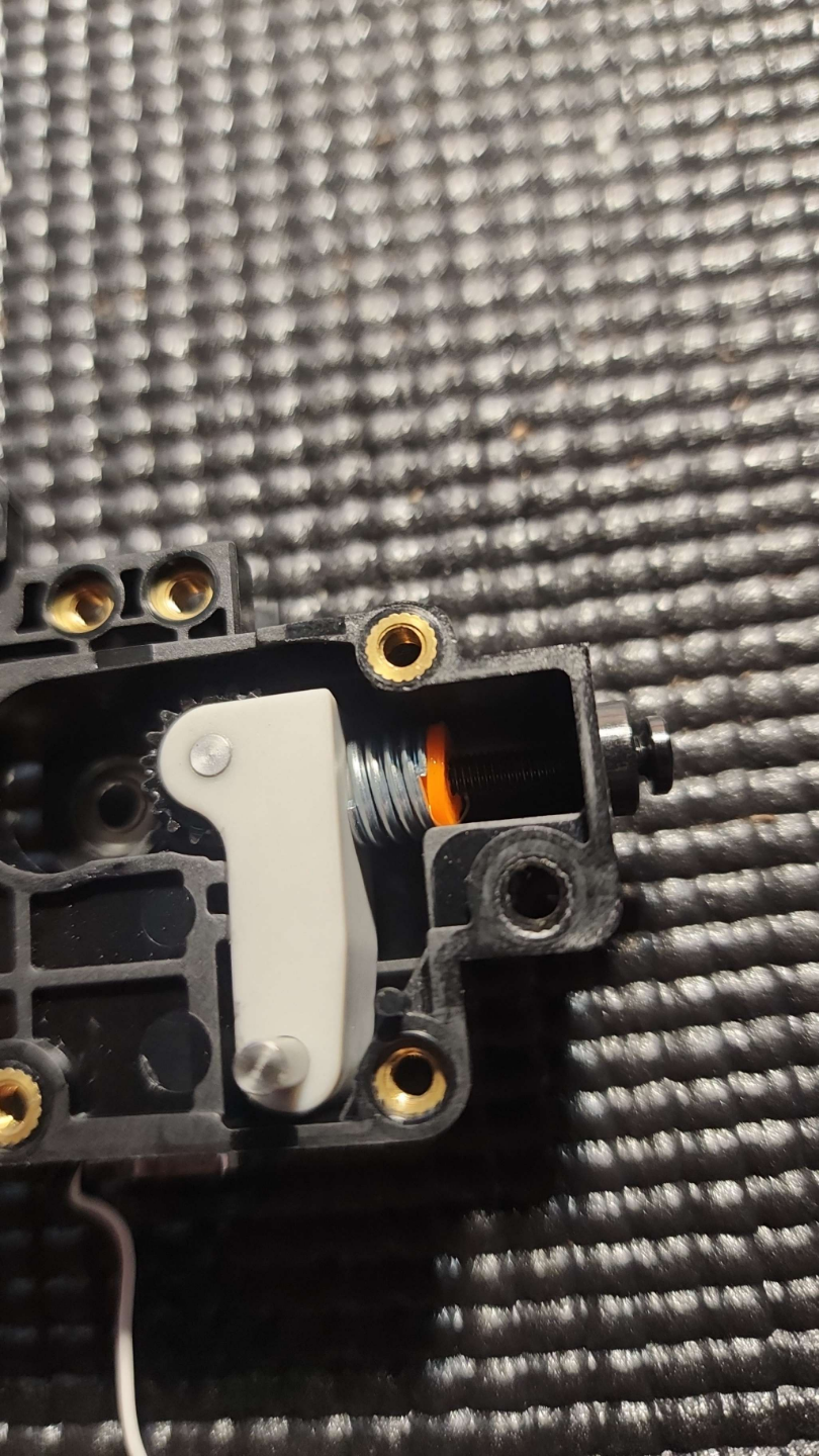 Extruder spring tension plate temp fix