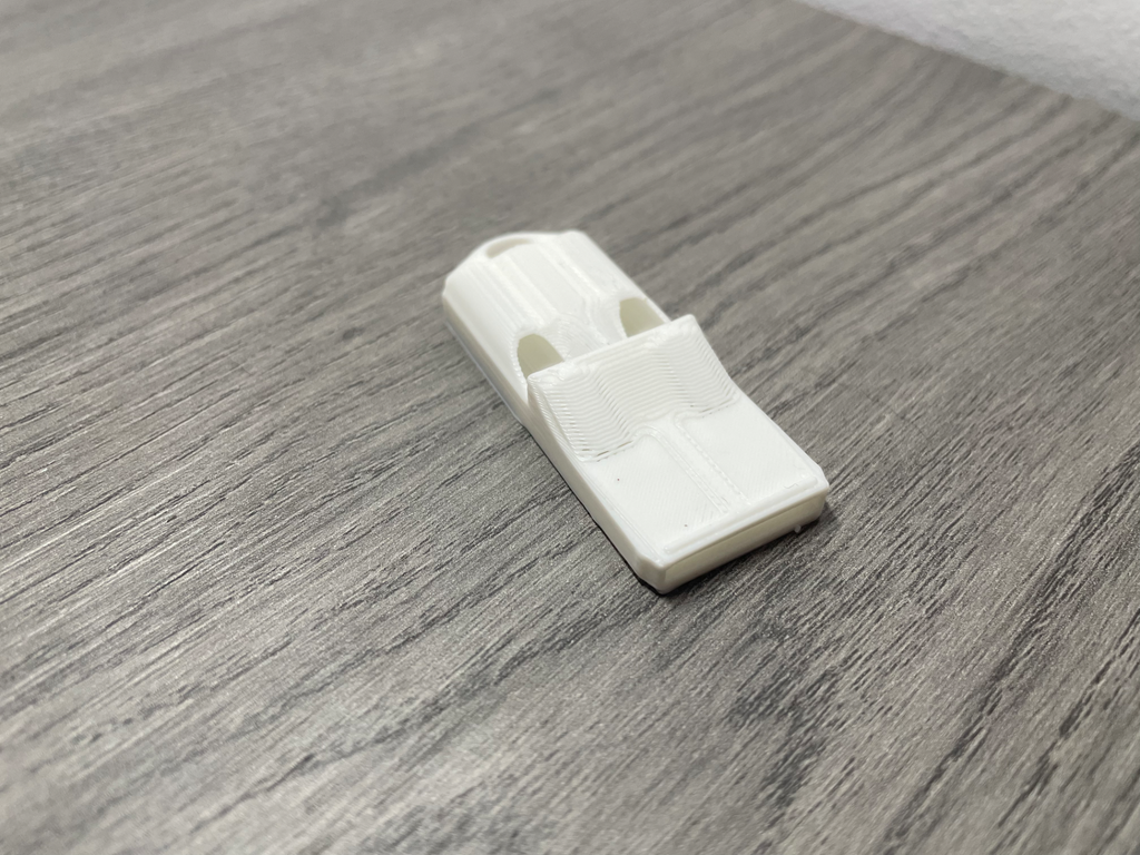 Echo | 3 tone whistle (120dB)