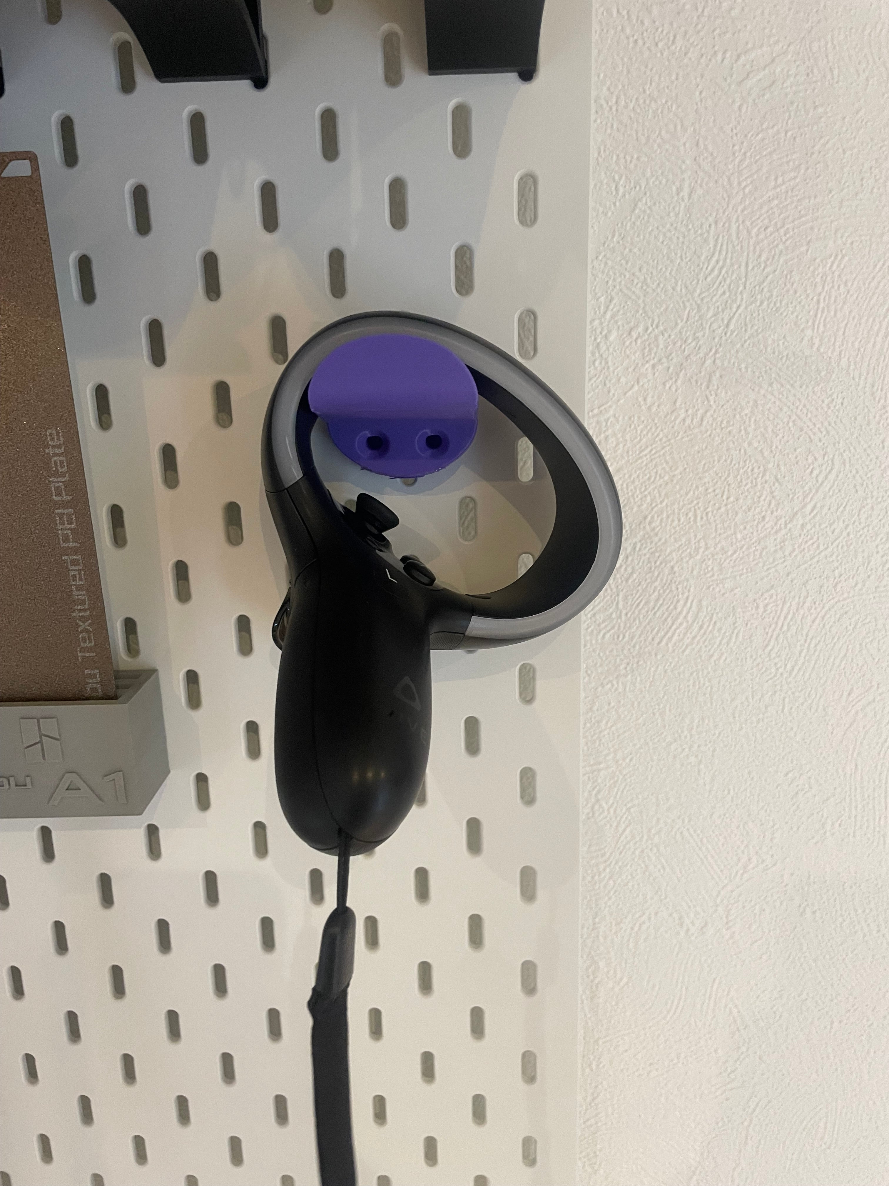 HTC vive cosmos controller mount for skadis