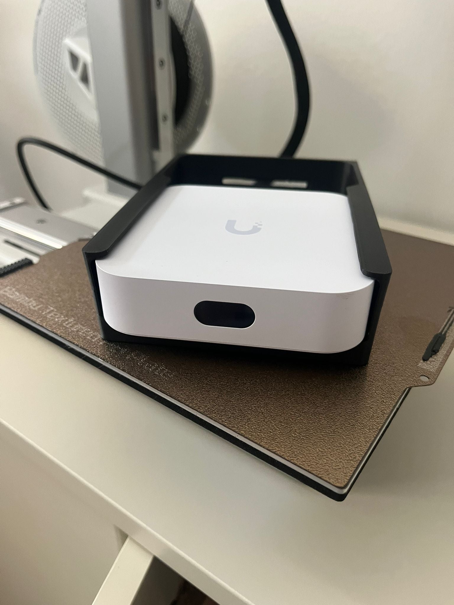 Ubiquiti UniFi Express (UX) Horizontal Wall Mount