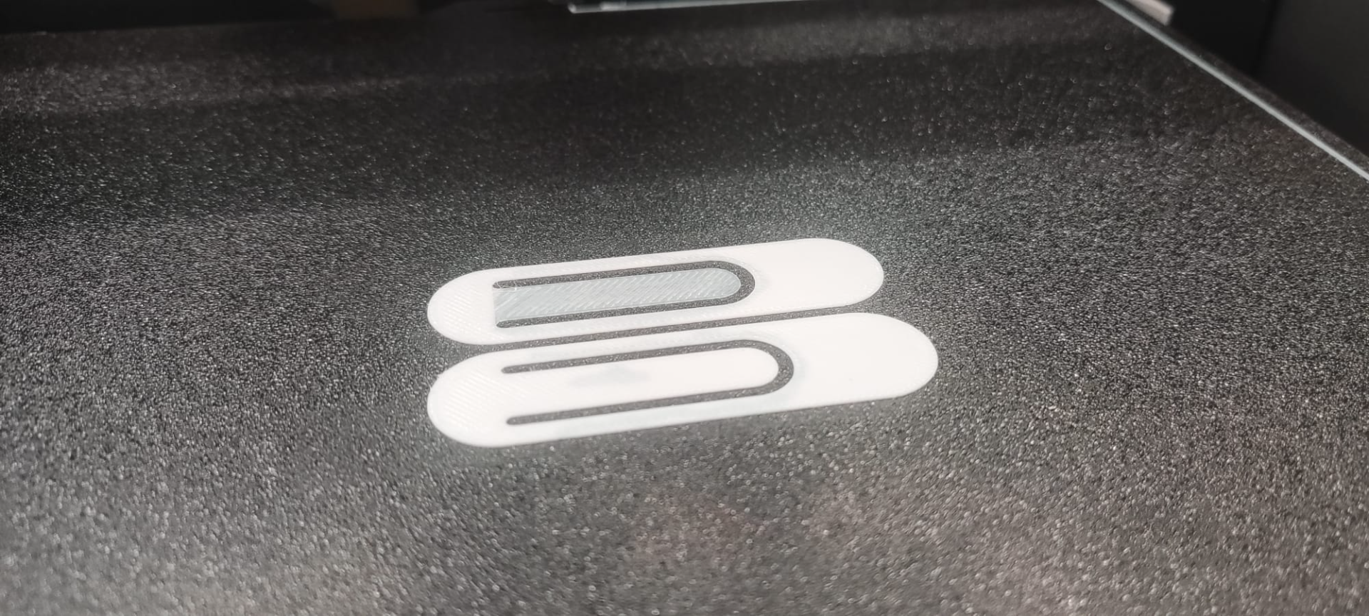 Ultra thin and simplistic bookmark