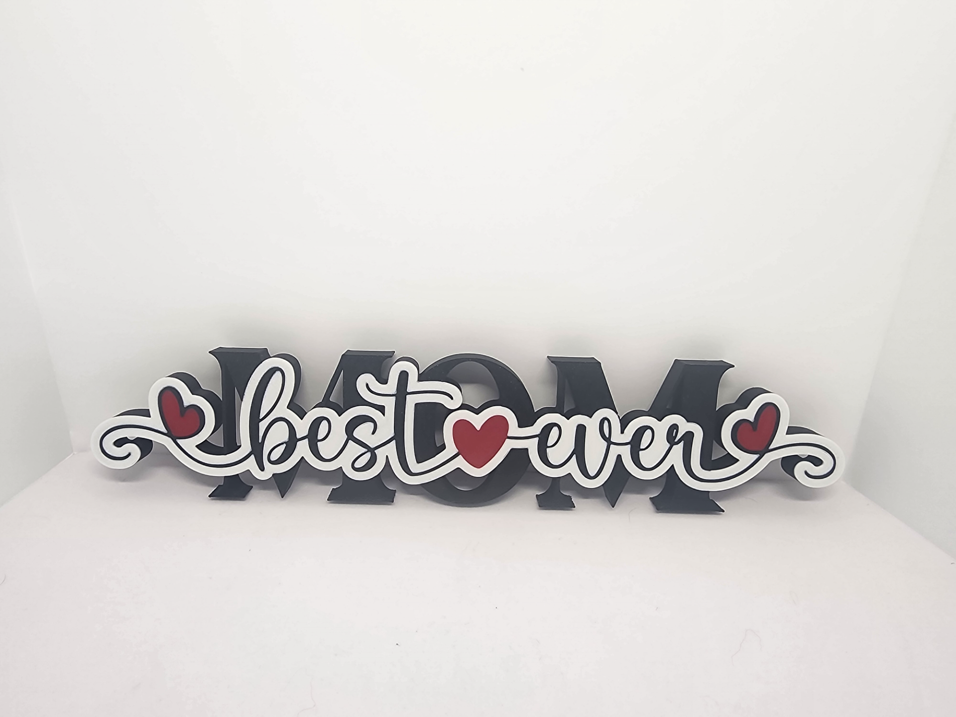 Mom signs
