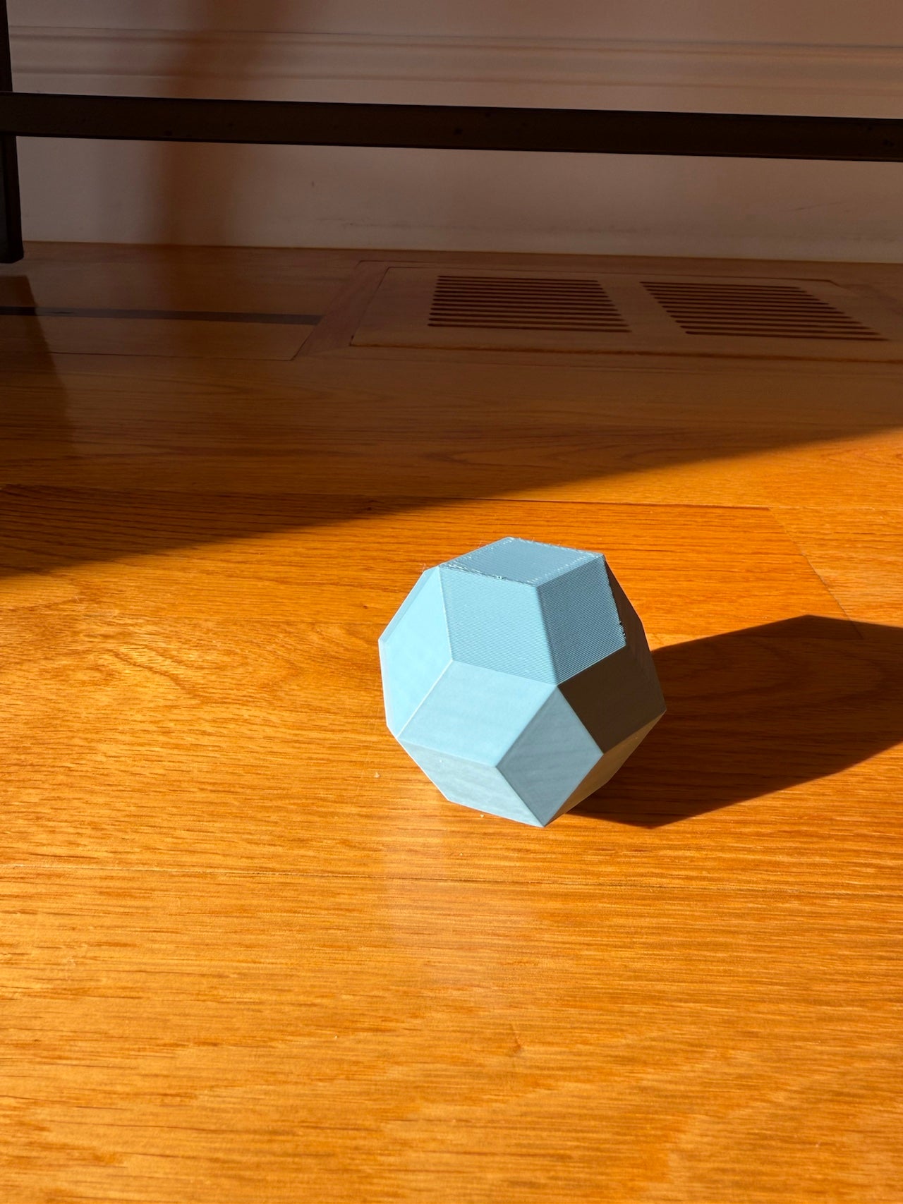 Low Poly Spheres: Rhombic Triacontahedron