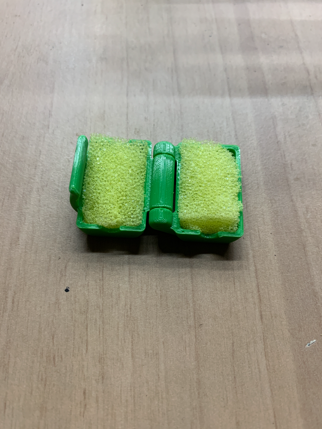 filament dust remover