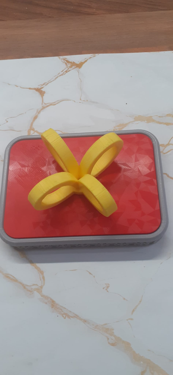 Gift Card Box - Decorative bow lock knob
