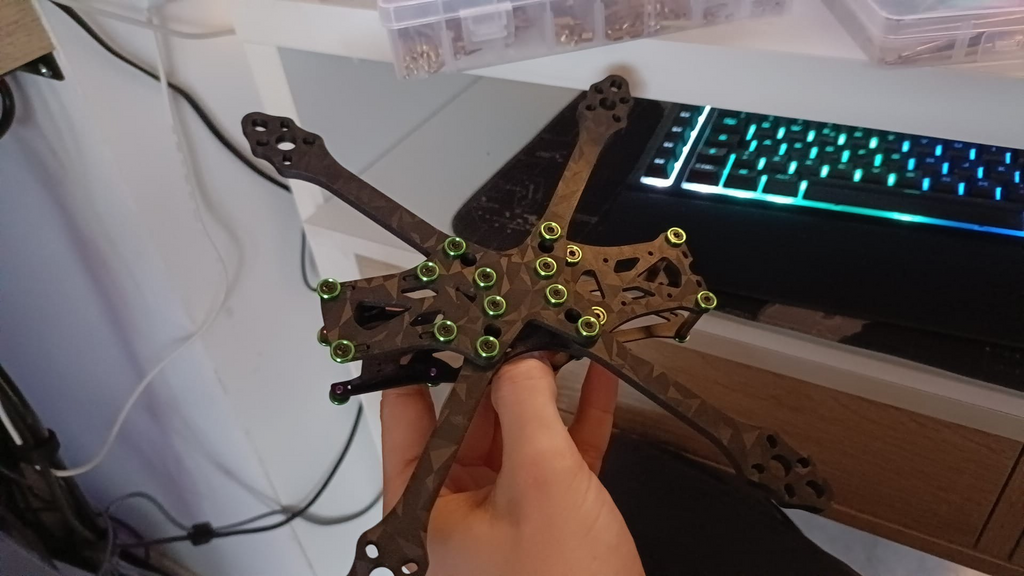 APEX 5 FRAME PLA-CF