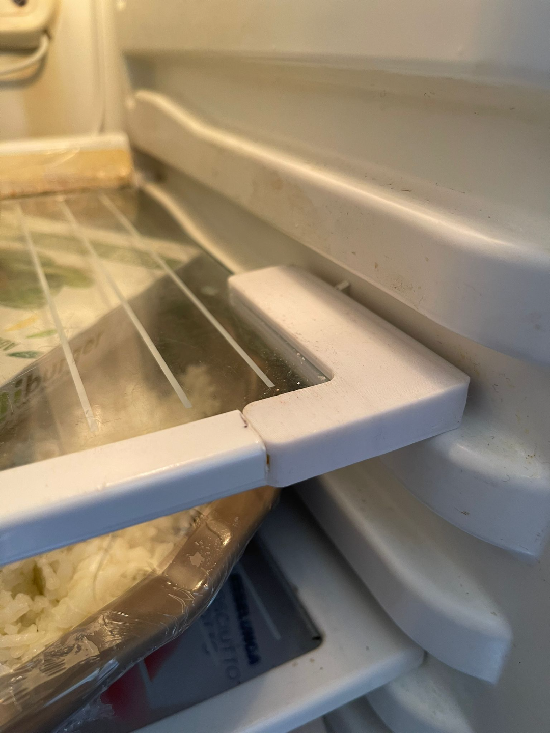 Reggi mensola frigo