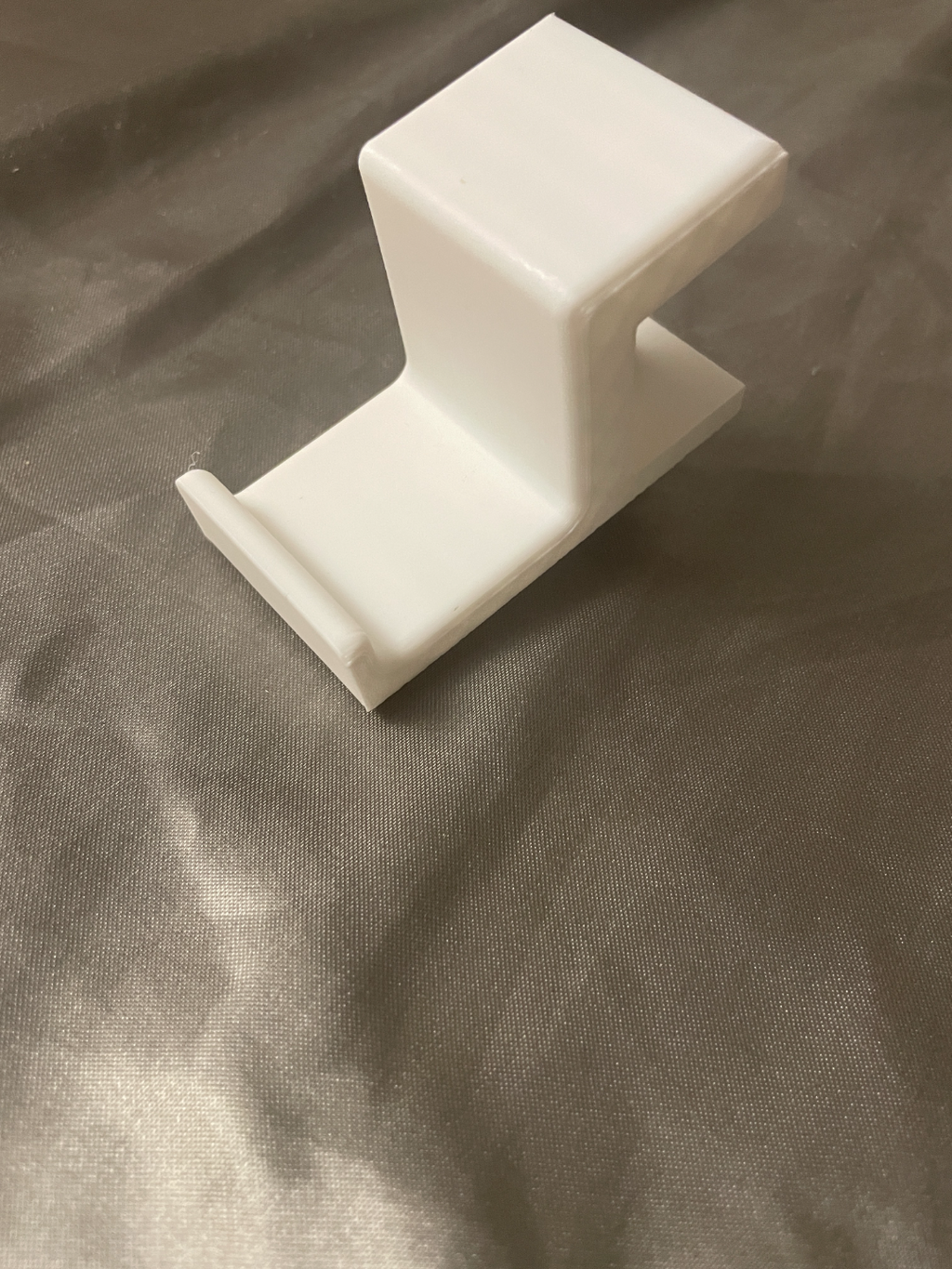 Minimalist Table Headphone stand with Threaded screw