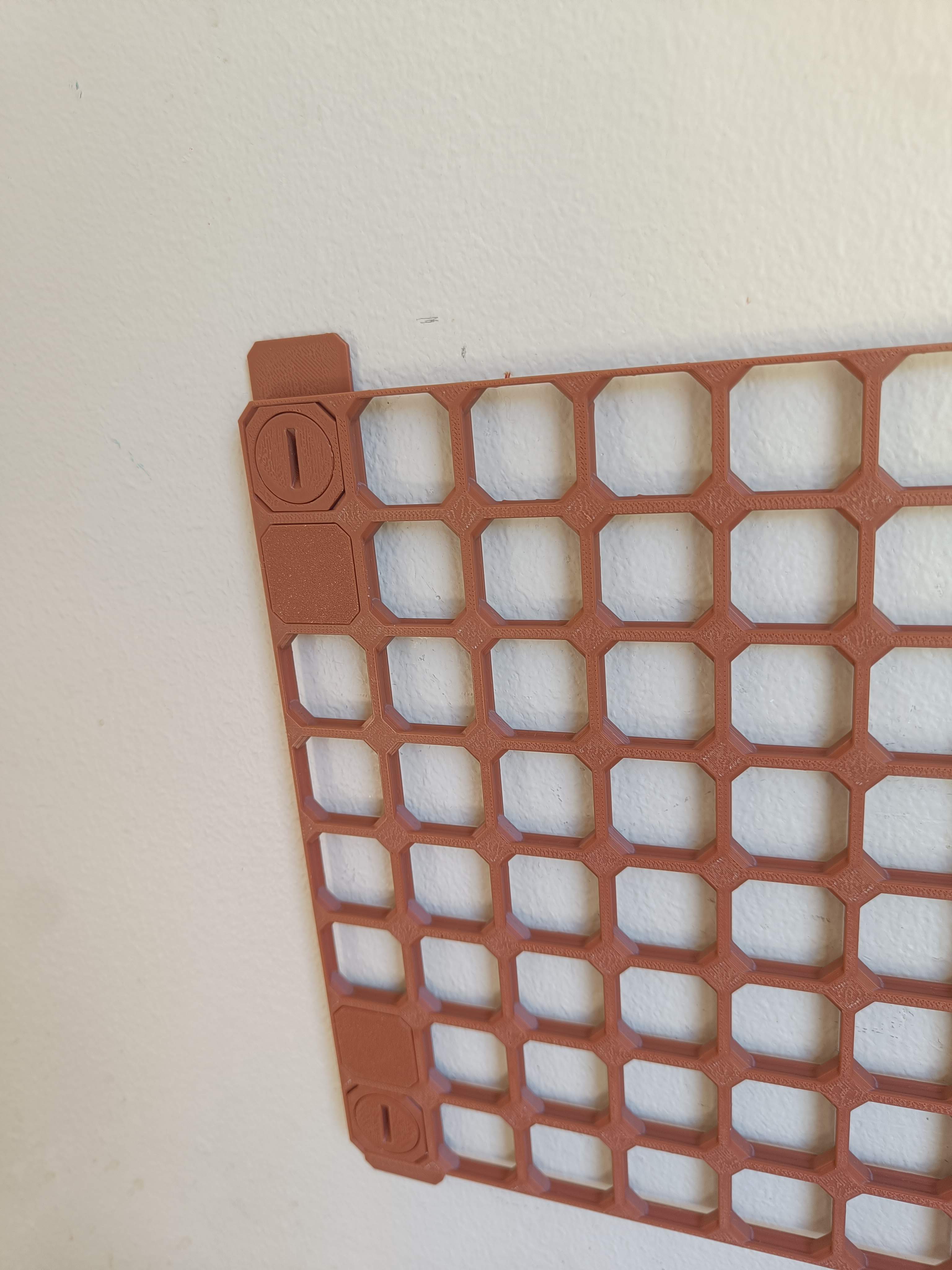 openGrid - Removable Medium Command Strip Mount