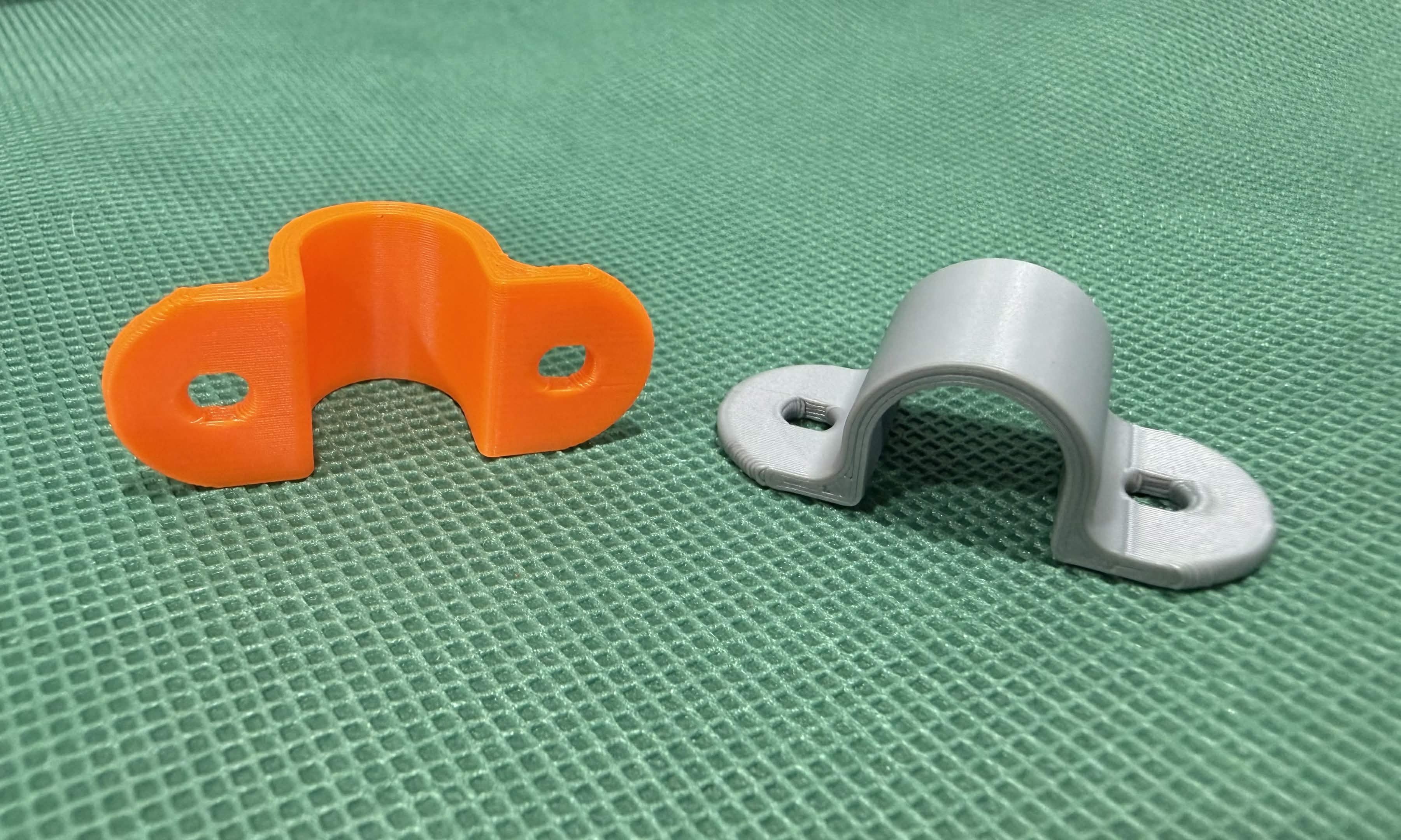 Universal U-Clip Cable Mount (12mm)