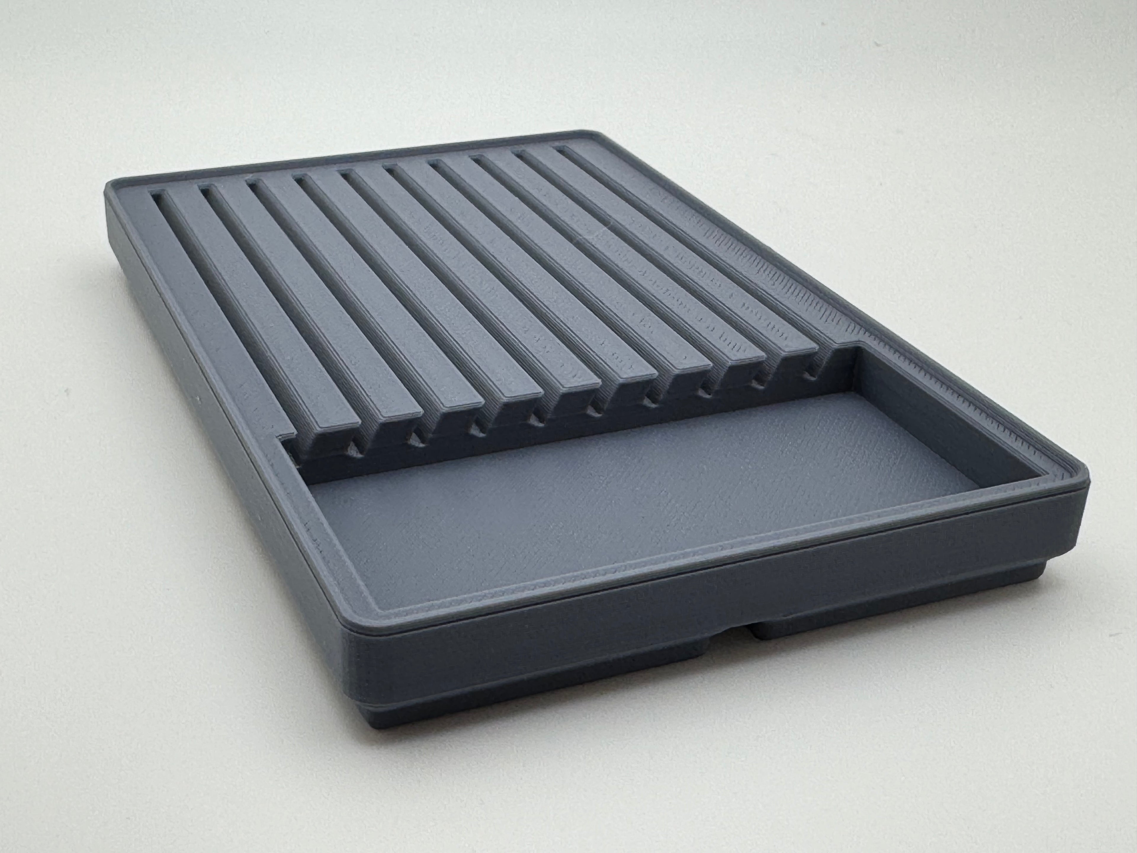Gridfinity flat tray for short jigsaw blades