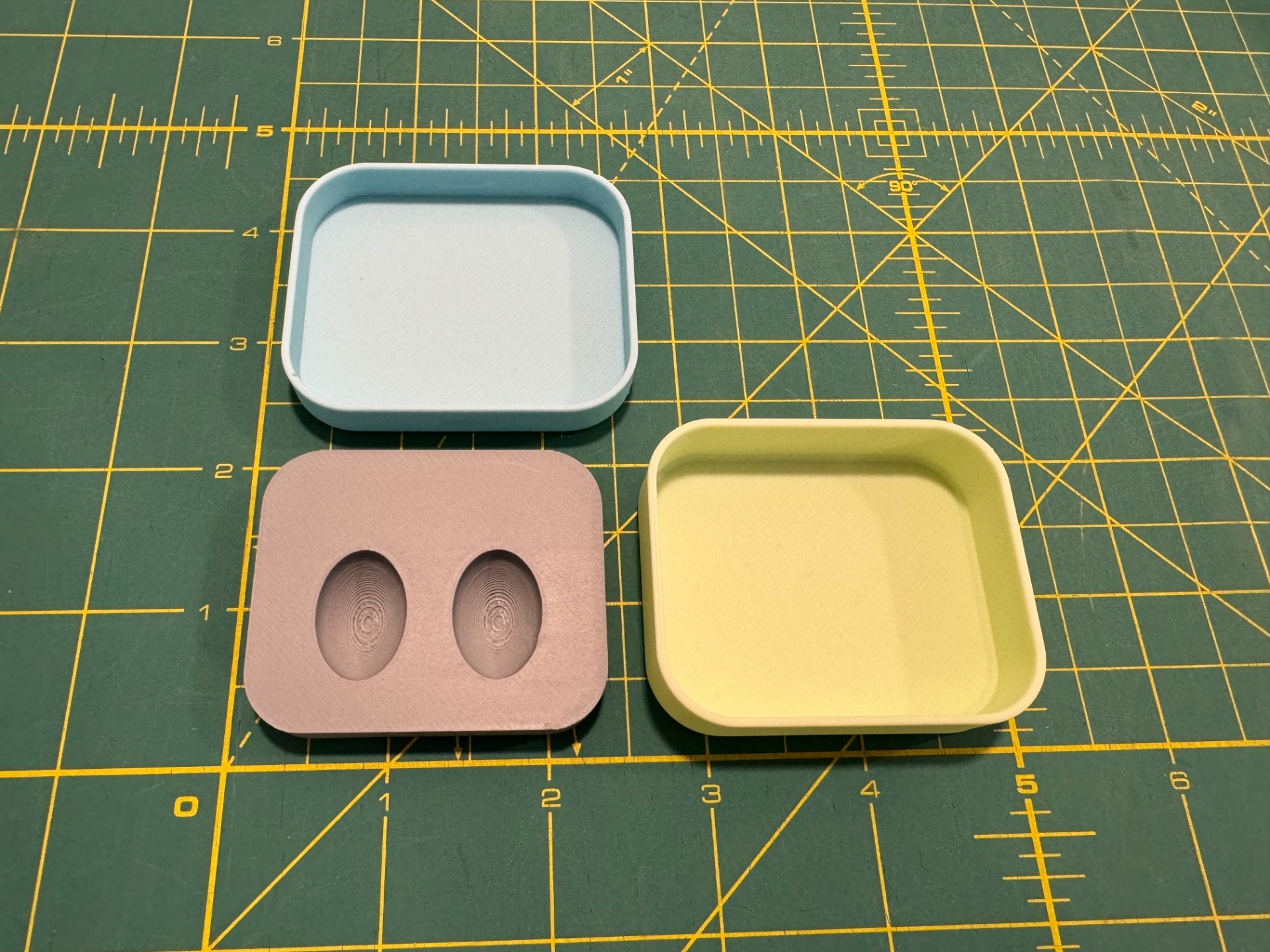 Gift box for Easter egg earrings