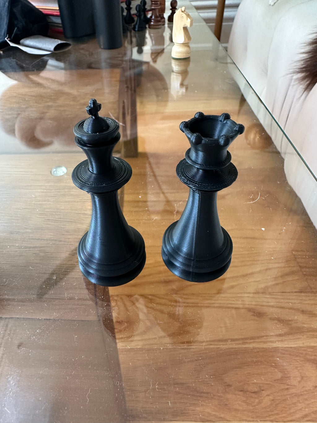 Chess set with magnet slot