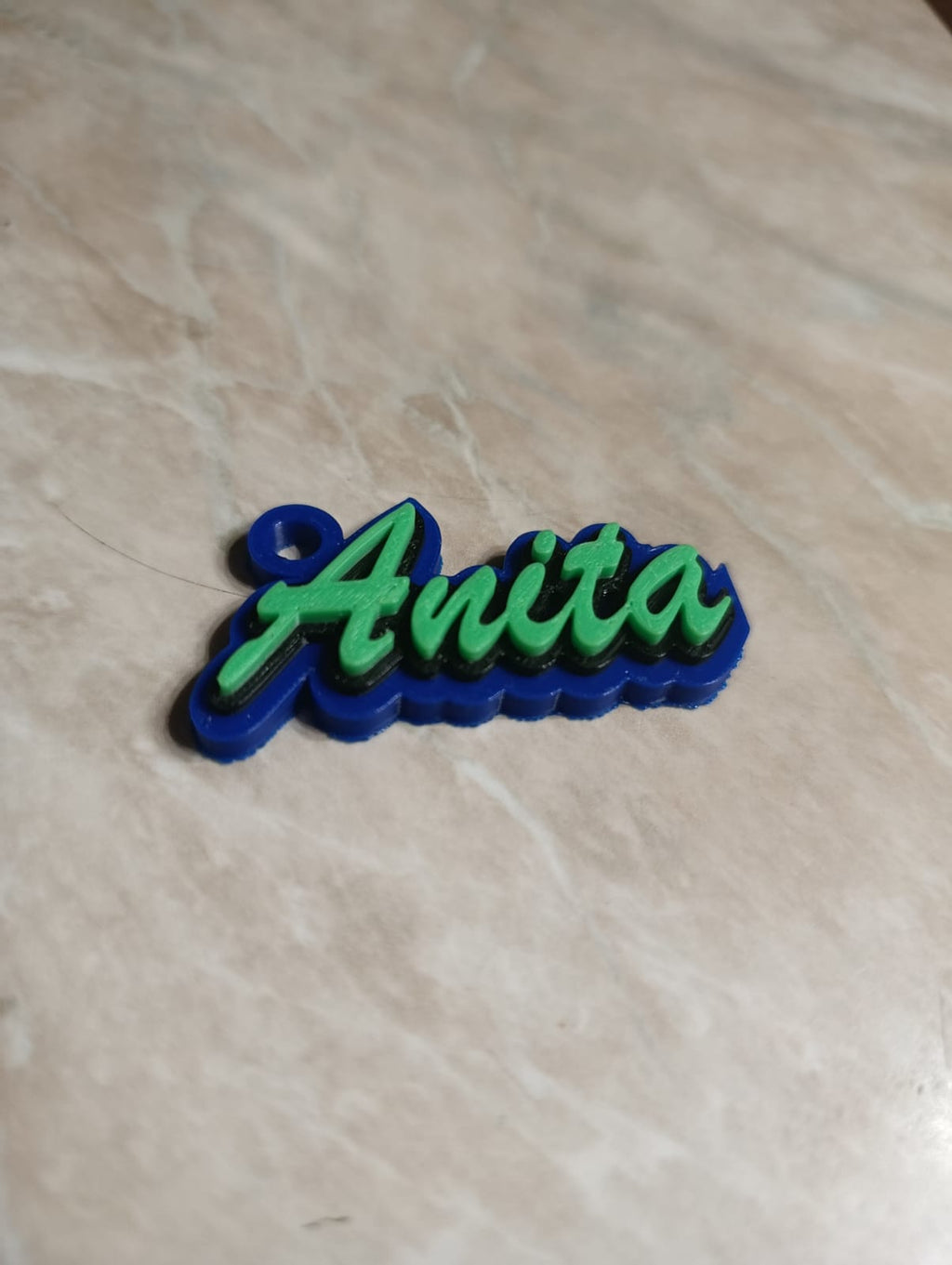 Portachiavi con nome multicolore con AMS