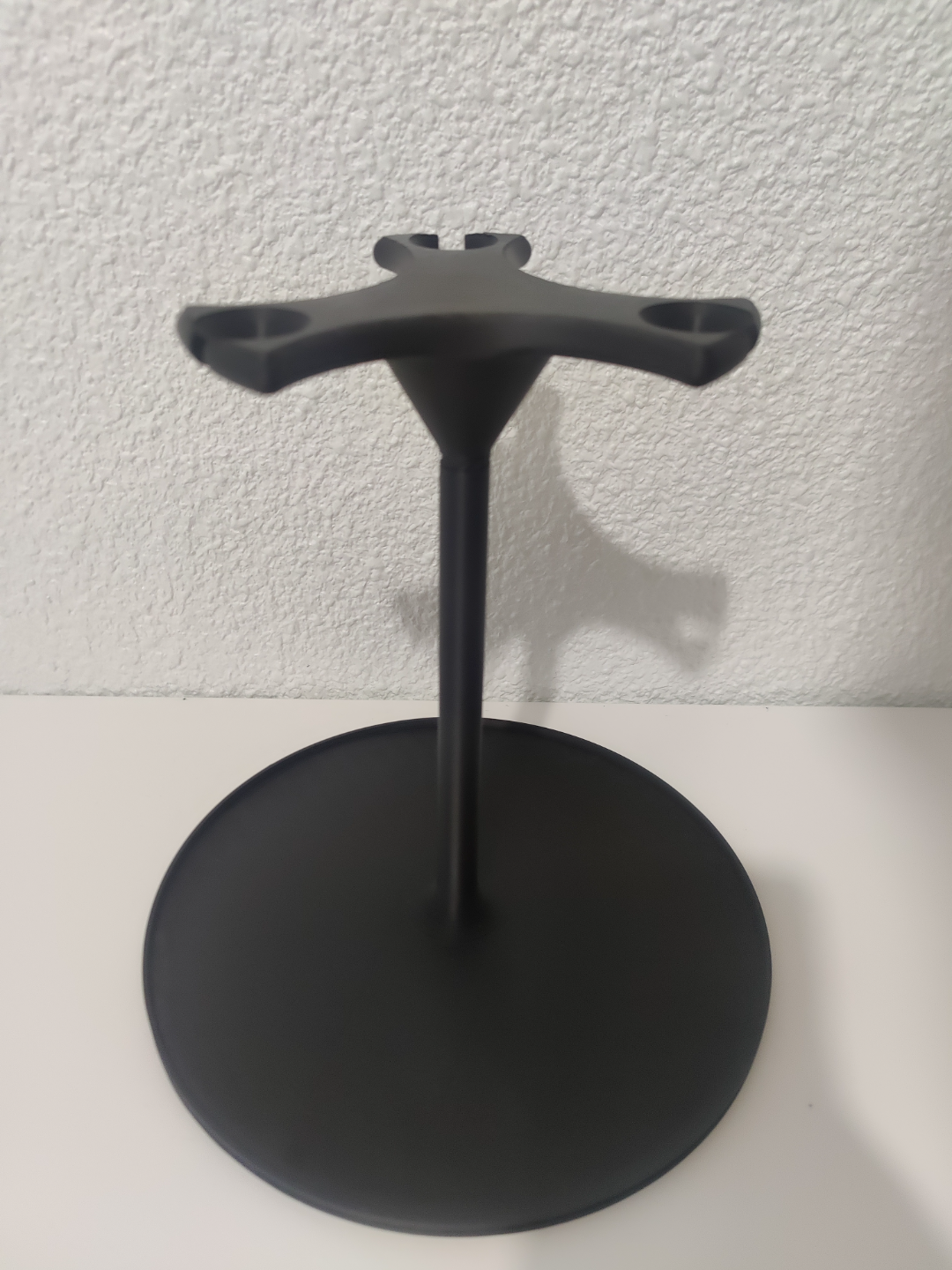 Wine glass holder/dryer