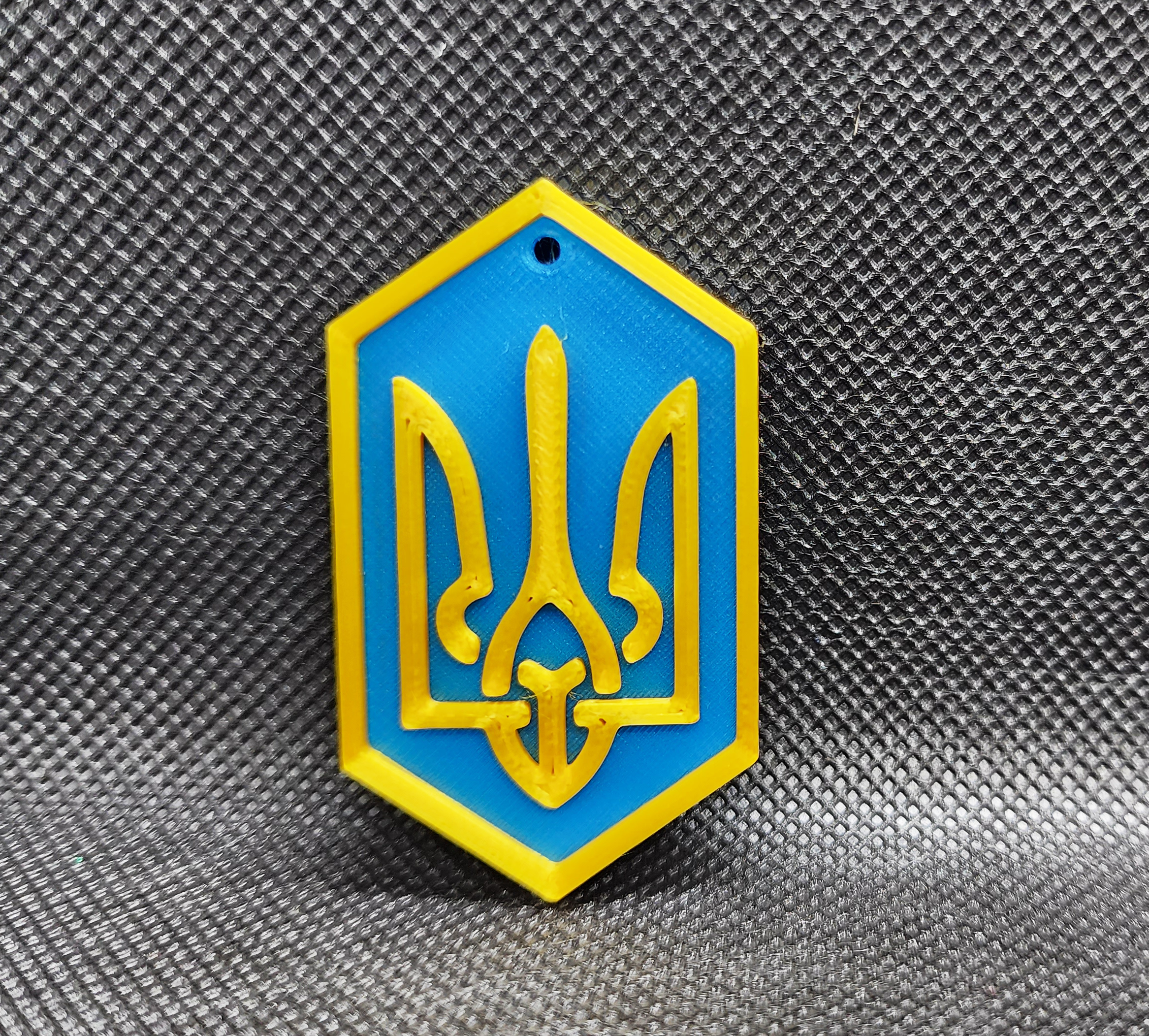Ukraine Seal Ornament - 2 color w/filament change