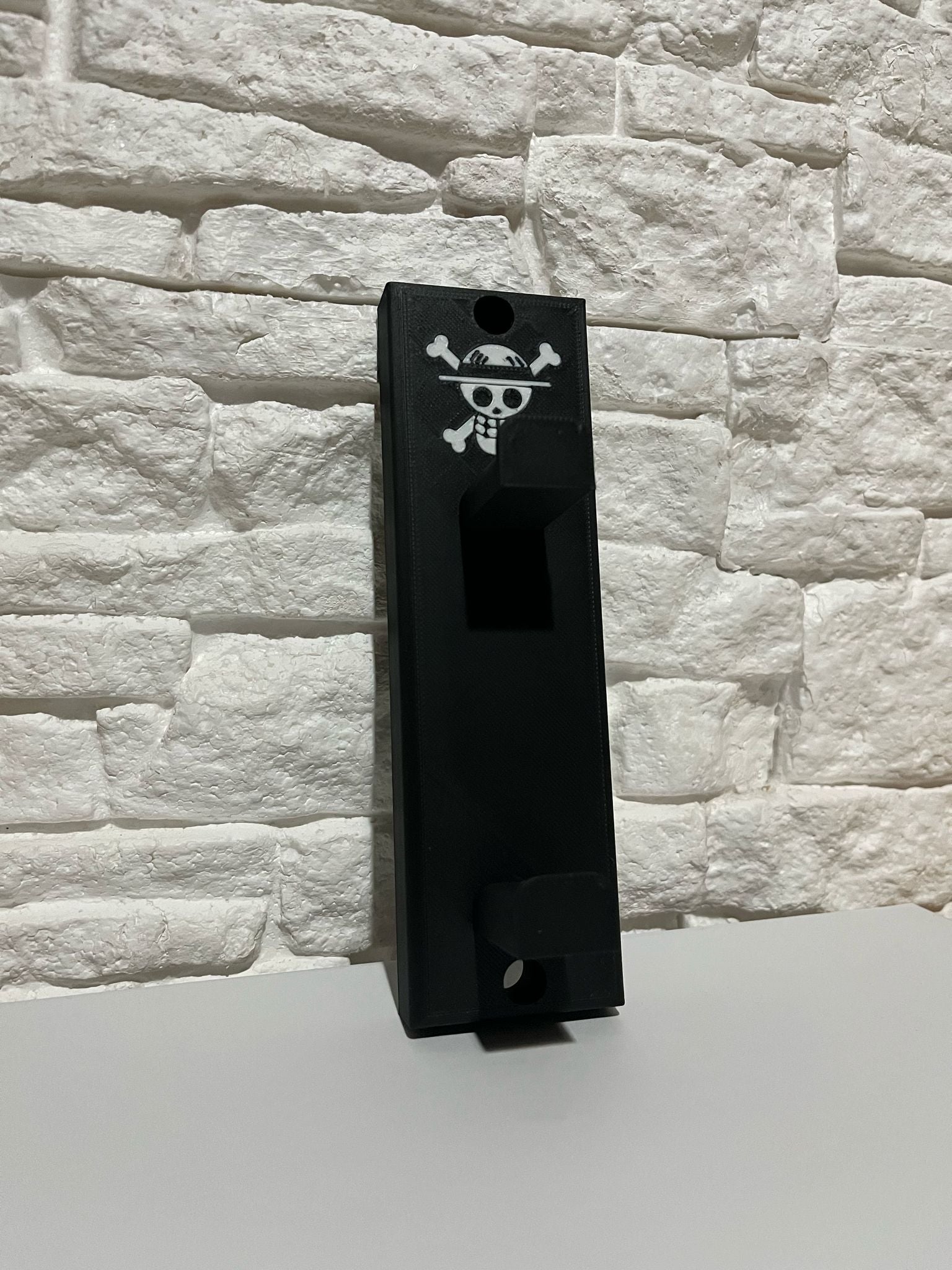Headphone Holder One Piece