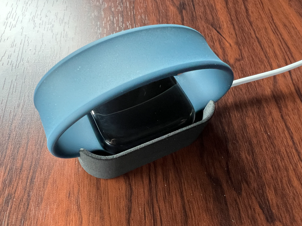 Compact Apple Watch and Airpods Charger
