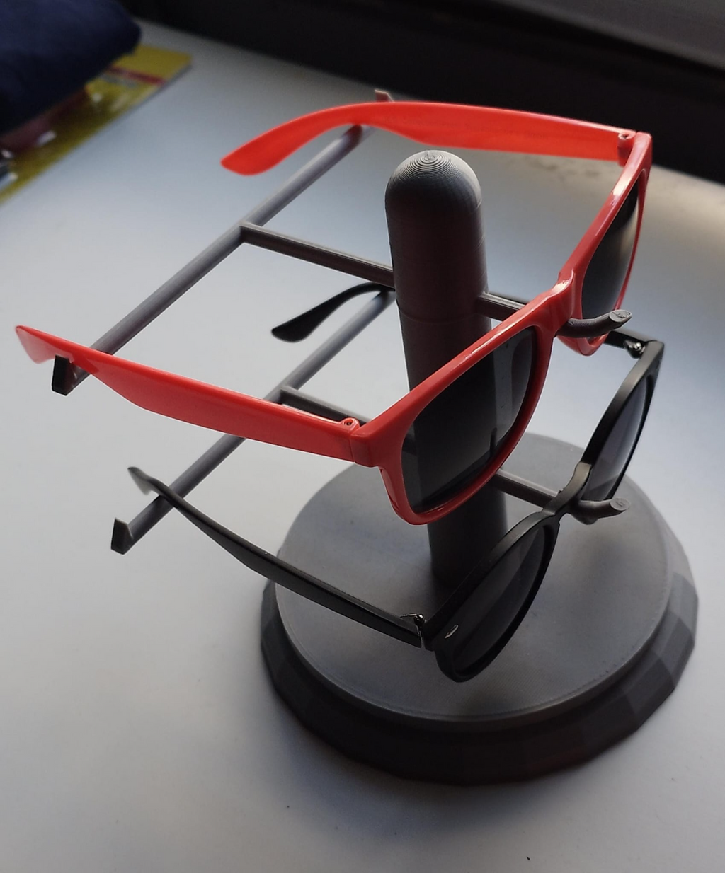 Modular Glasses stand