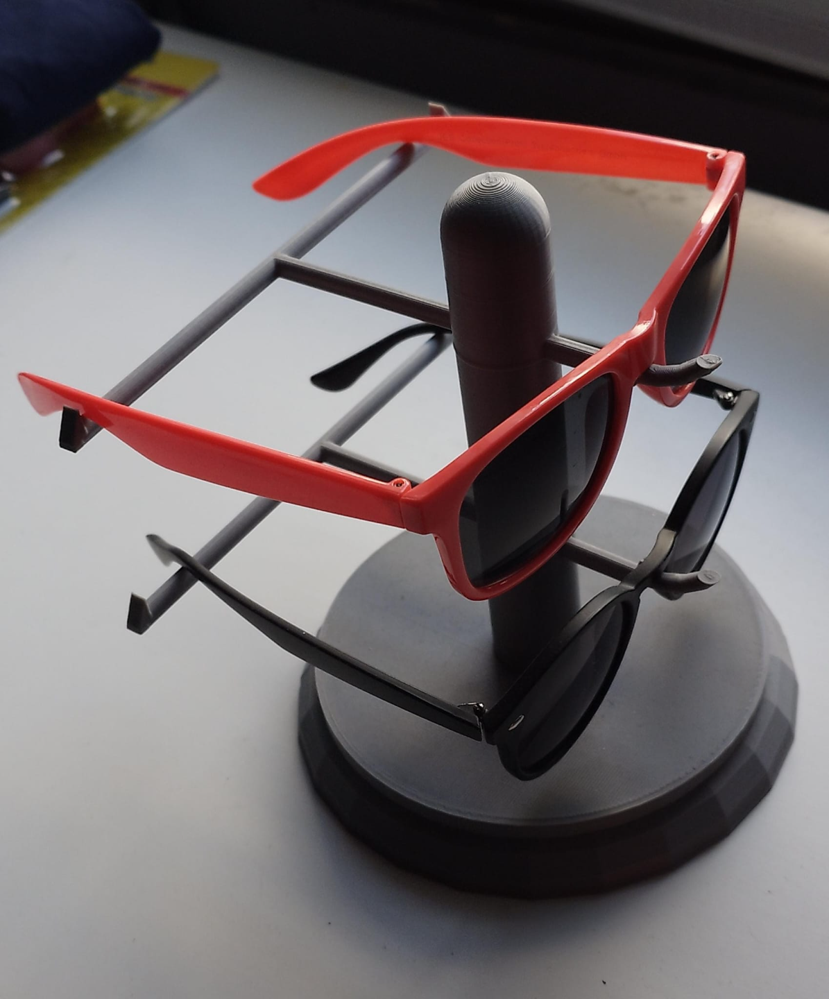 Modular Glasses stand