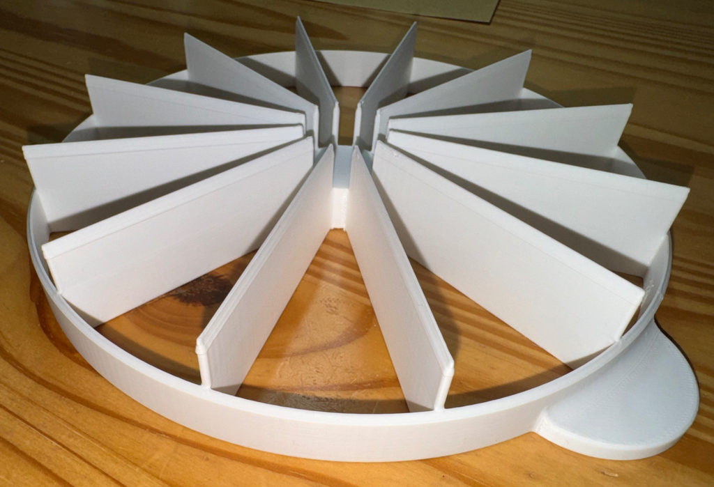 Cake Divider / Slicer