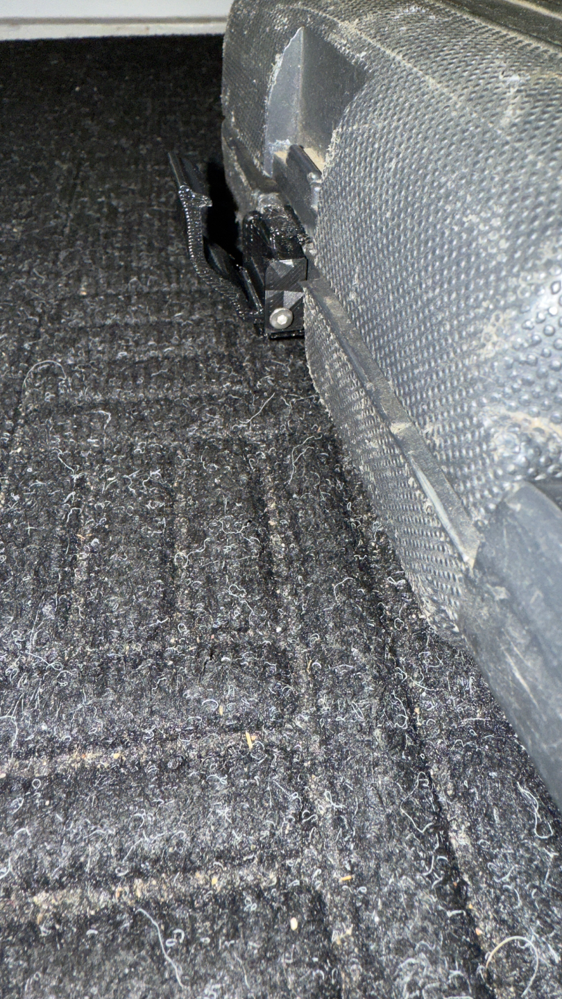 Halfords Replacement Toolbox Lach