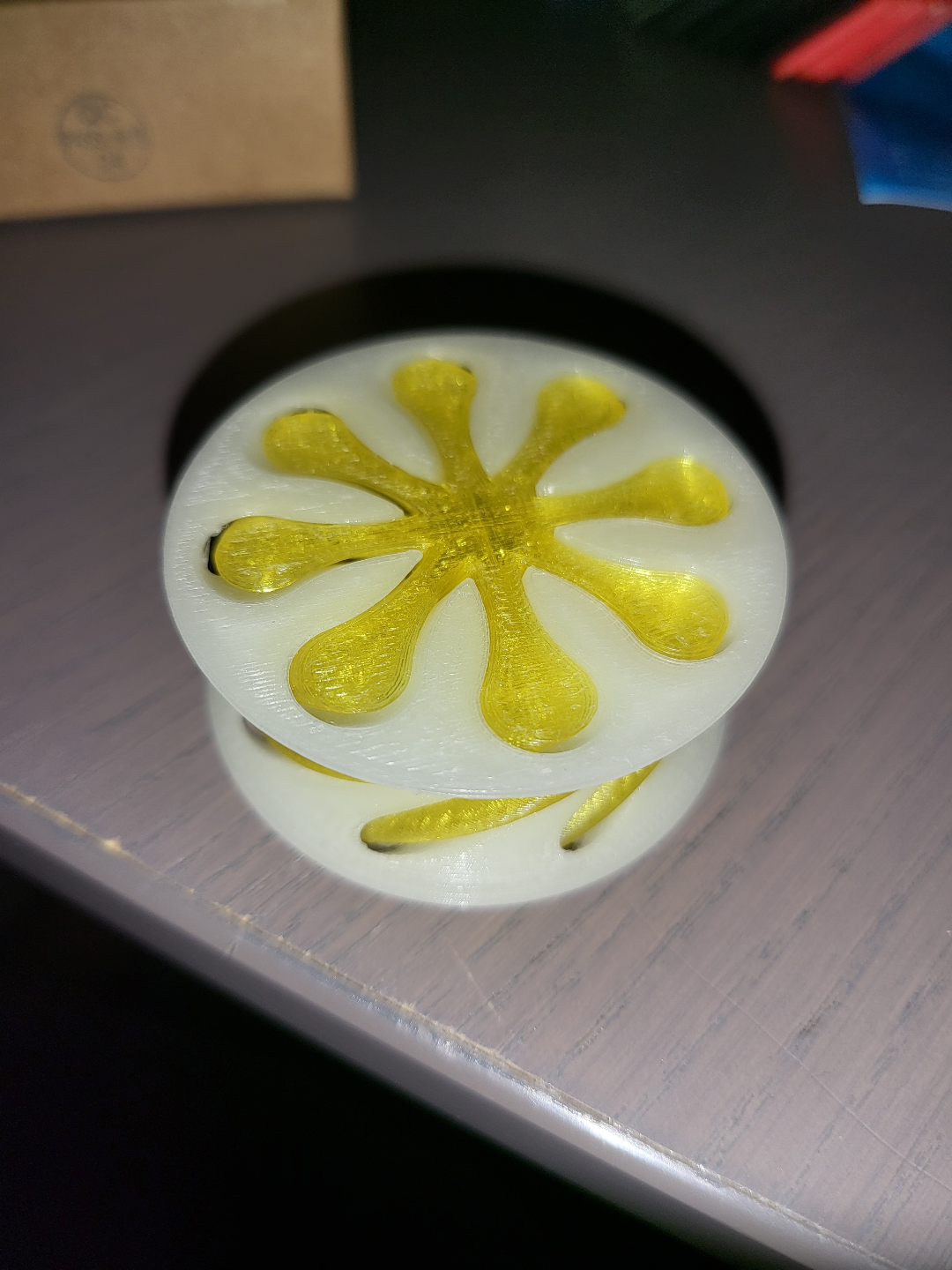 Compact Spiral Passthrough Toy.