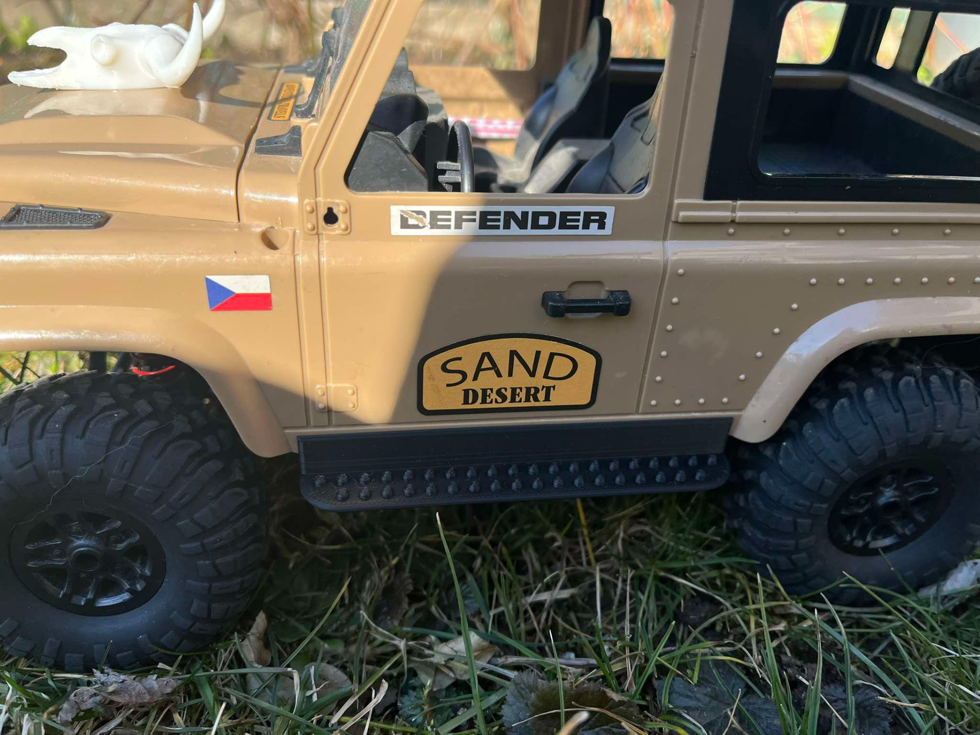 RC car RMT Land Rover T98 treads