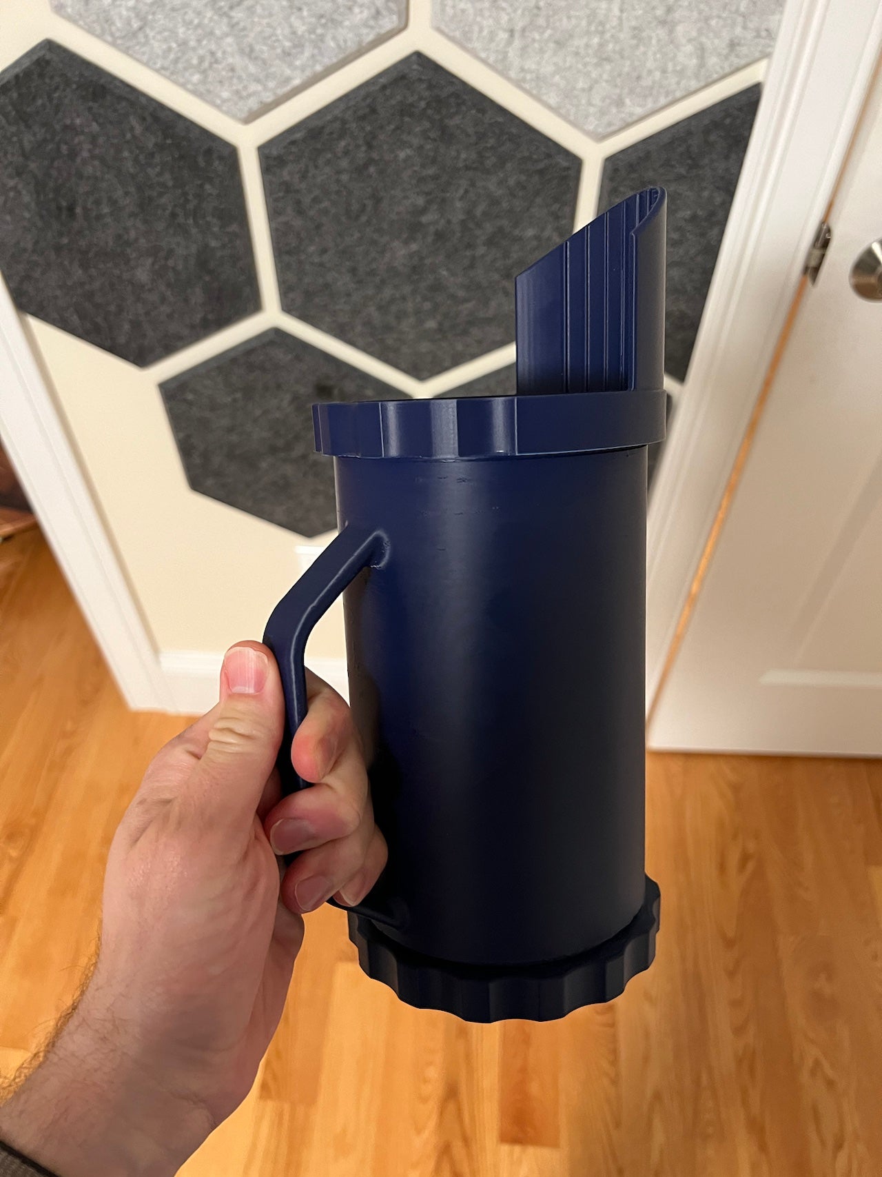 Scoop, Shake, and Store: A Versatile 3D Printed Ice Melt Shaker