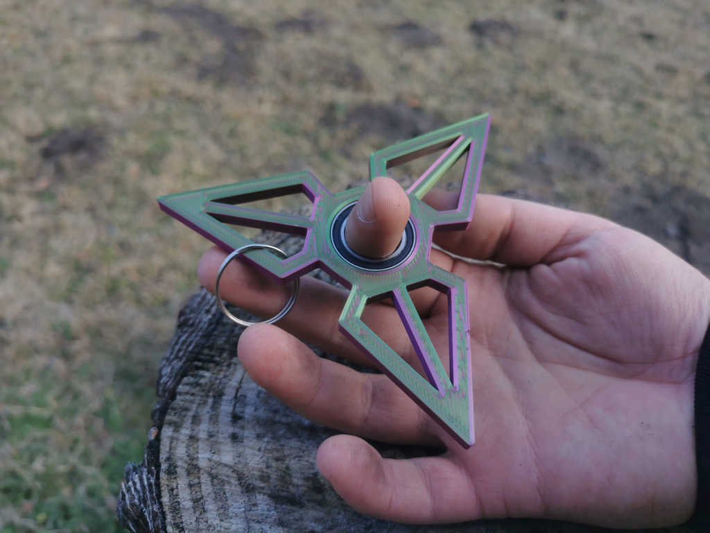Triangle Shuriken Keychain