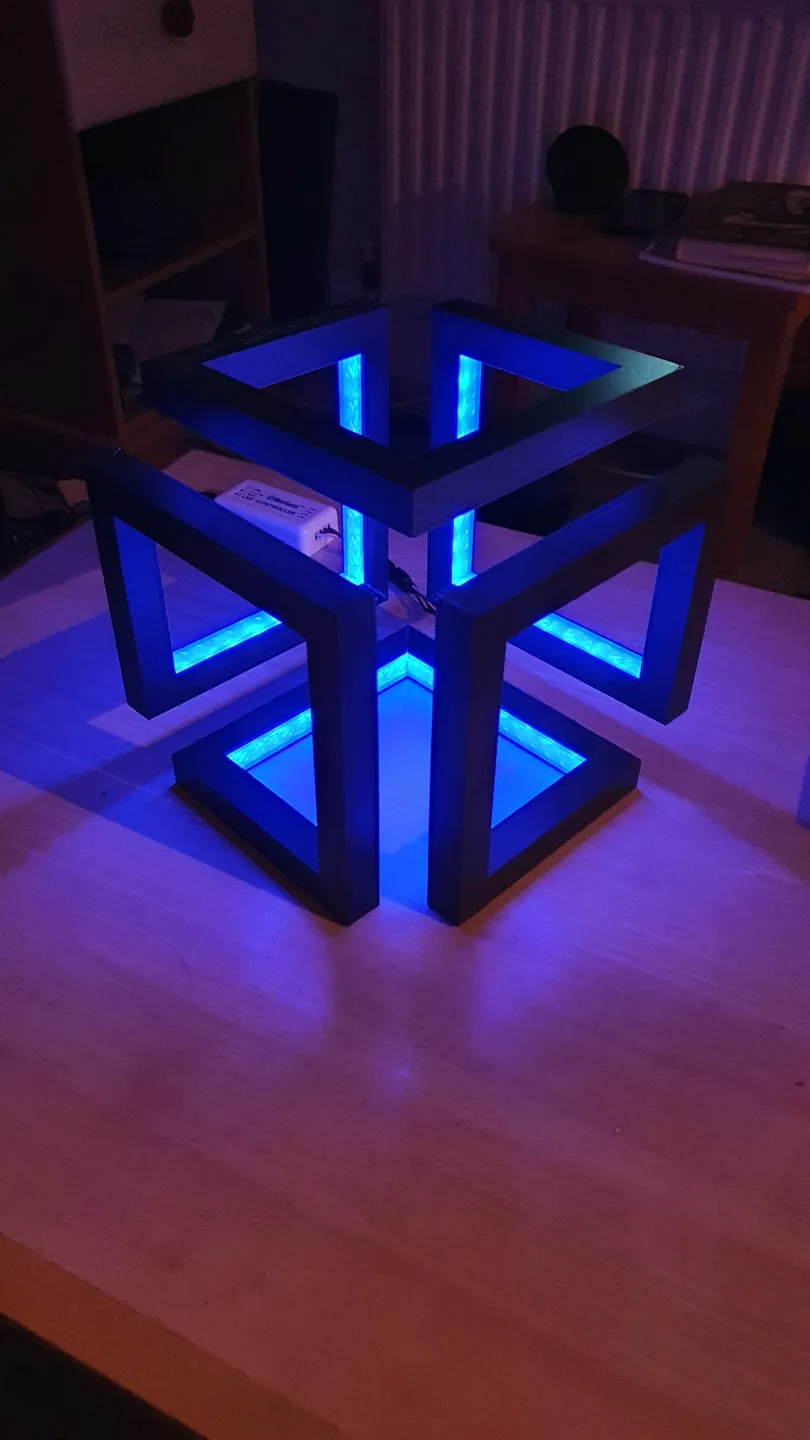 Infinity cube light