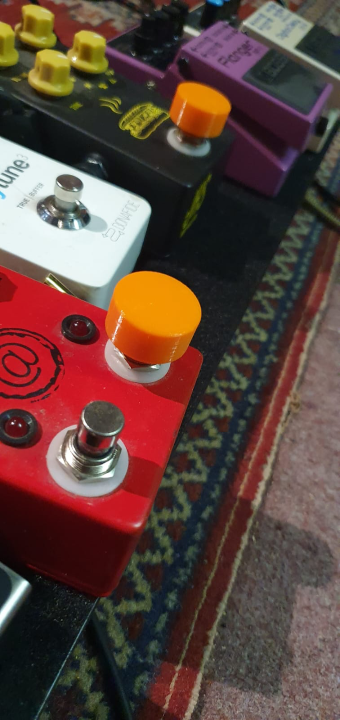 effect pedal switch