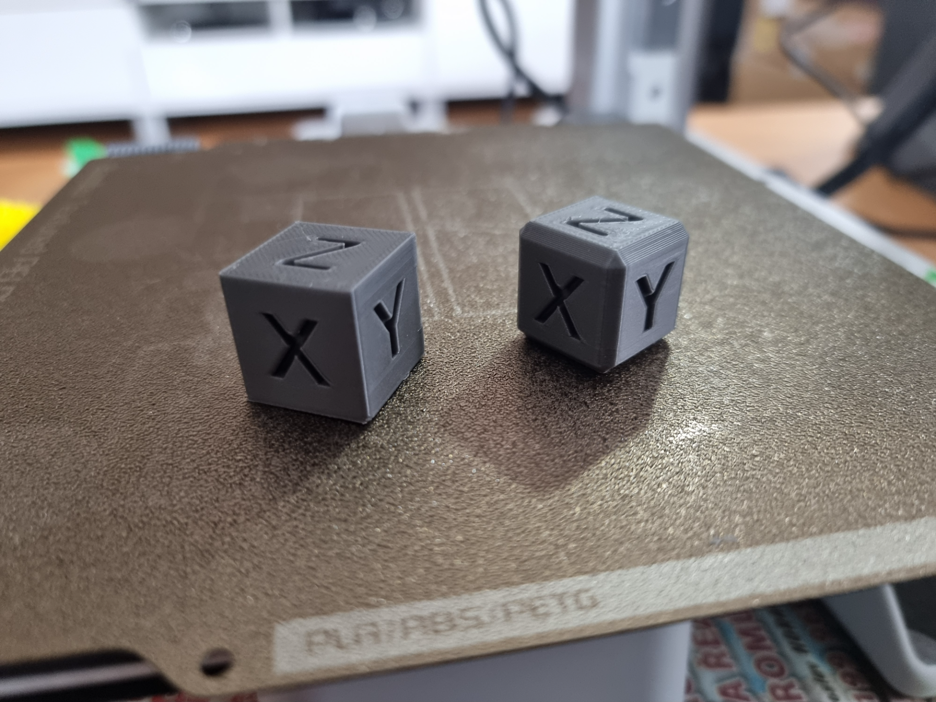 Calibration cube