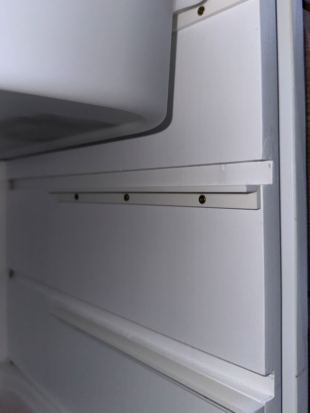 L-shaped rail for IKEA Trofast