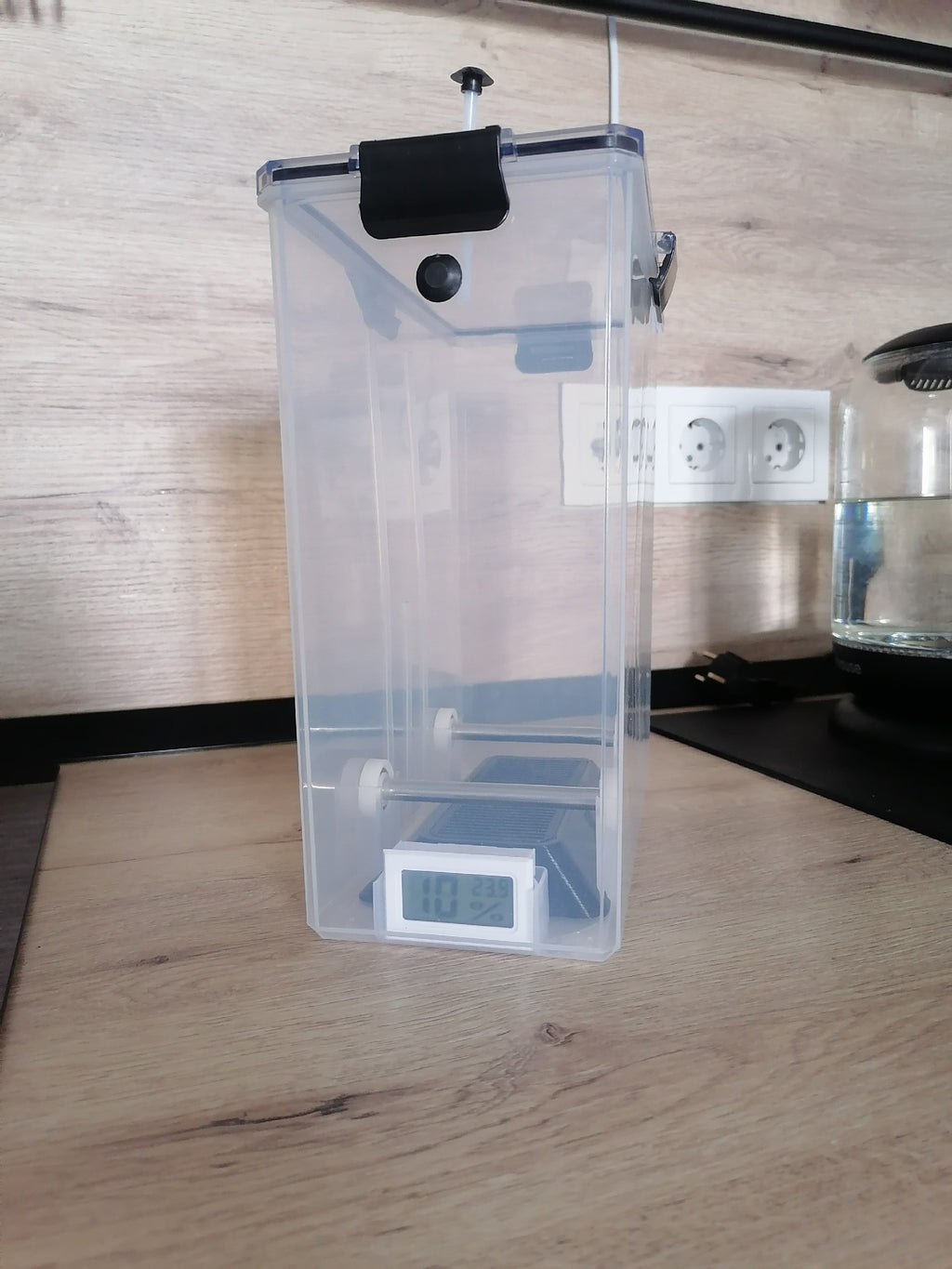 Slide-Open Desiccant Tray for Filament Dry Box