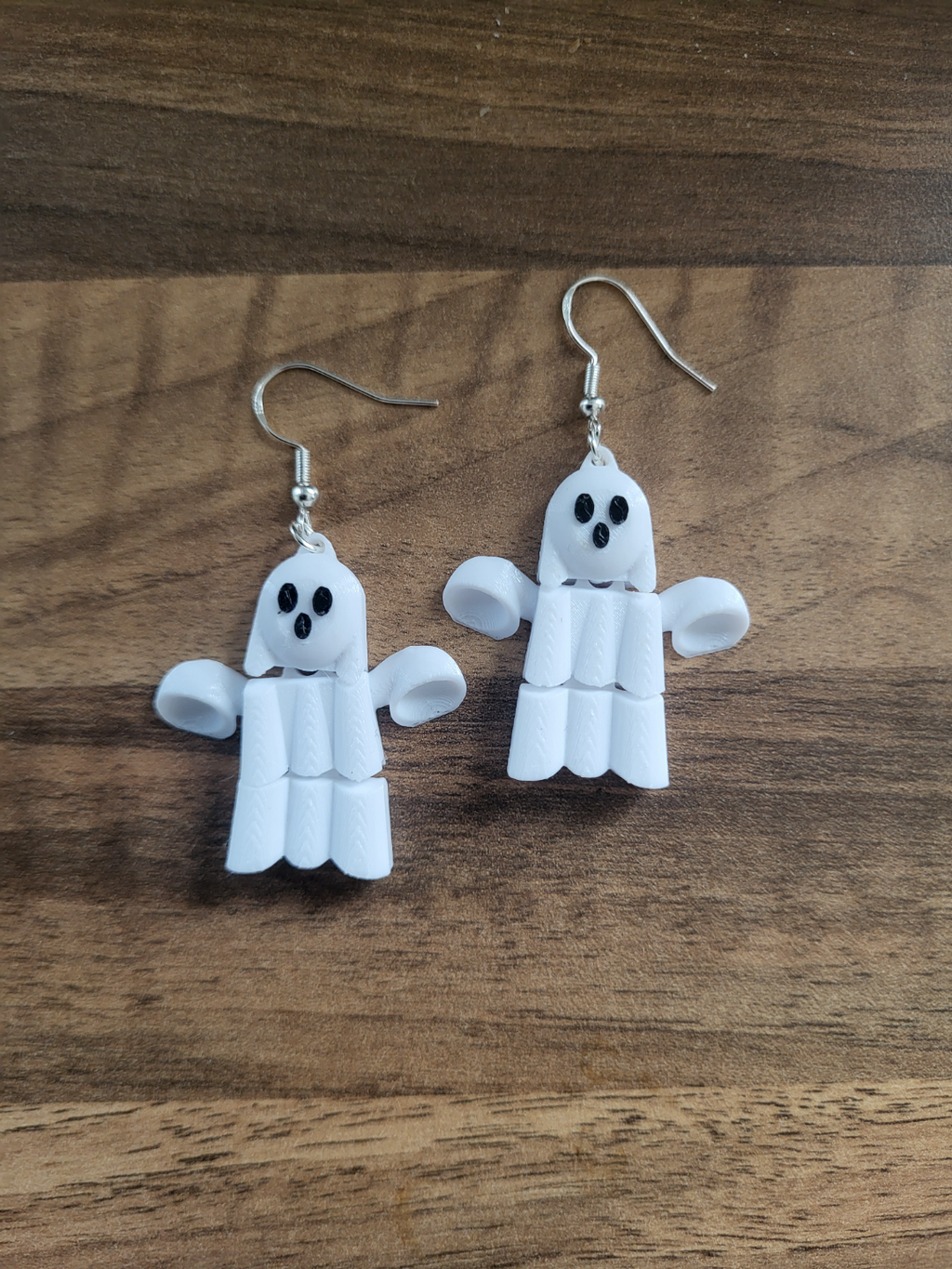 ghost earrings articulated