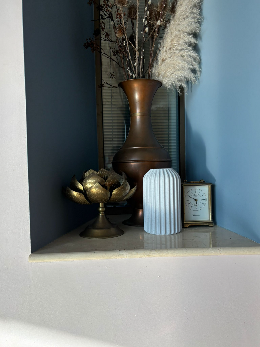 Large ribbed vase