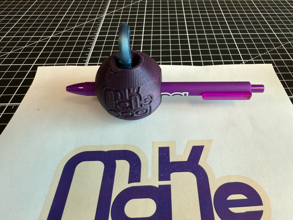 MakeGood Pen Ball - Small - Writing Device