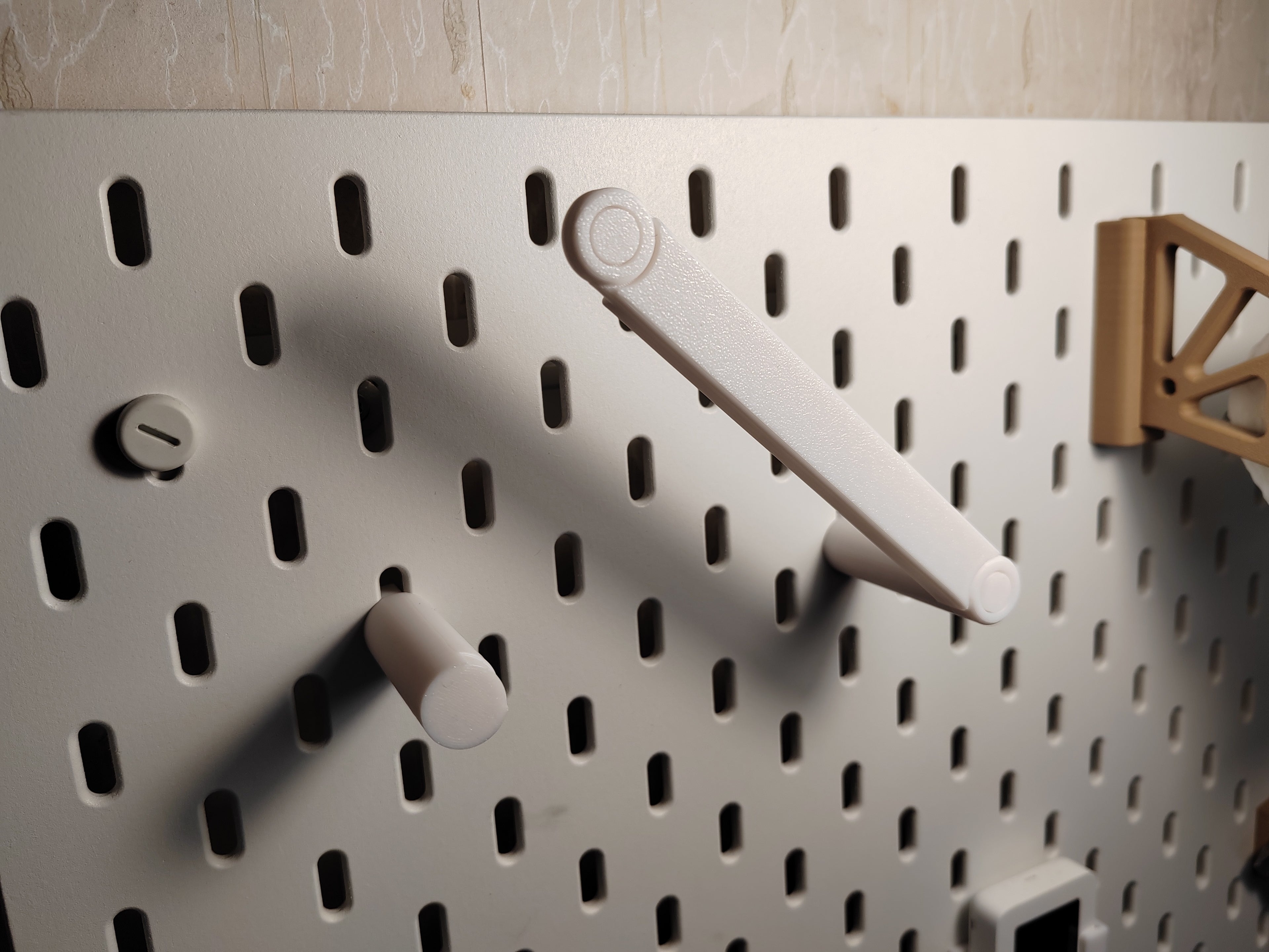 Skadis Tape Holder