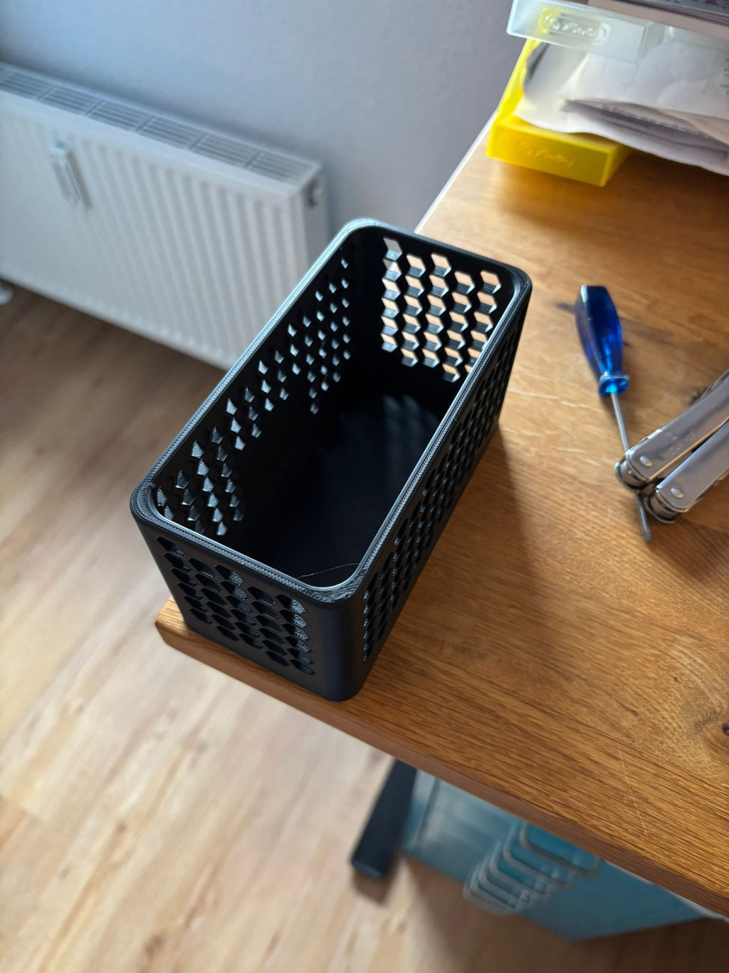 Bobby Car basket with adapter