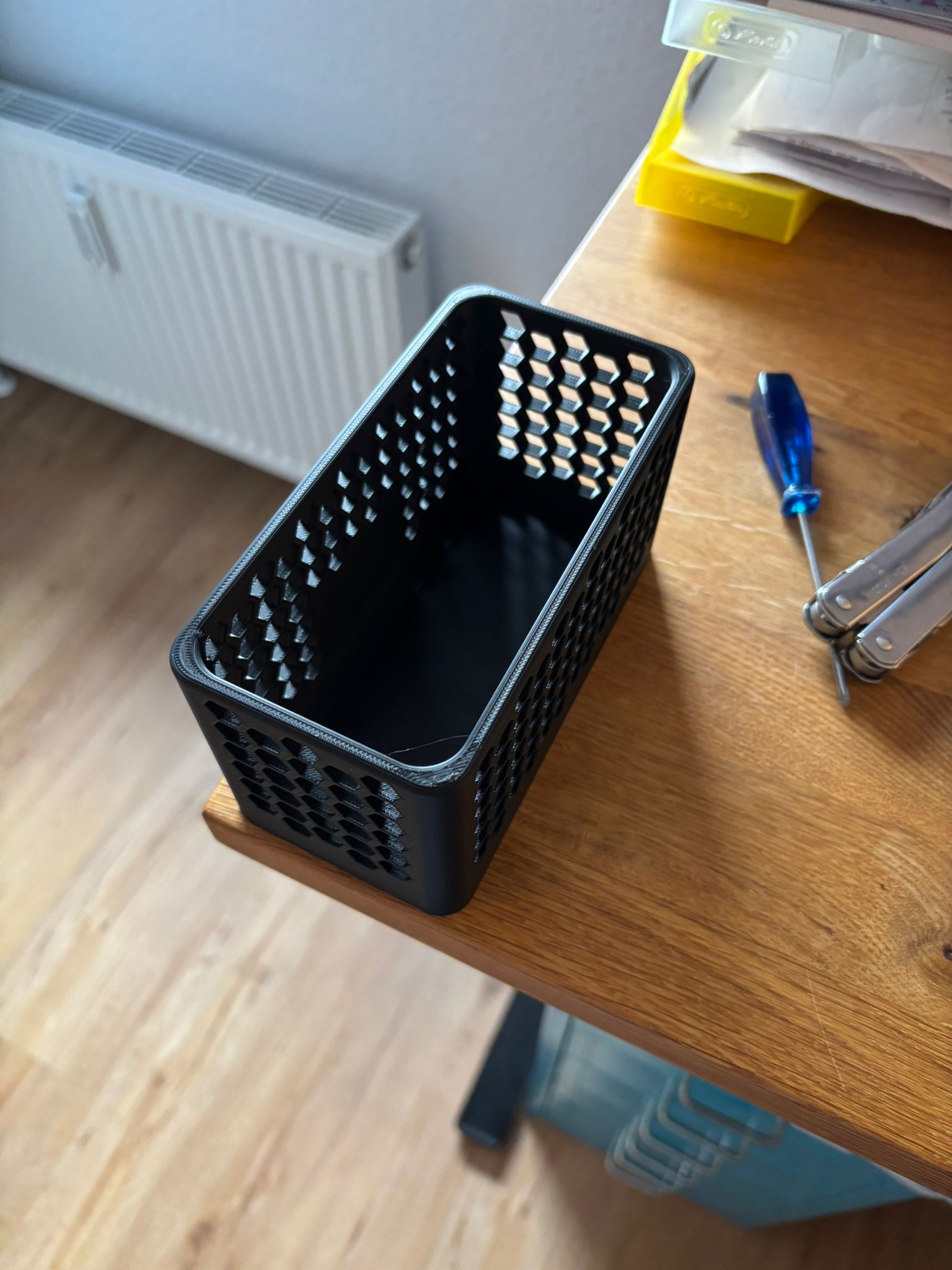 Bobby Car basket with adapter